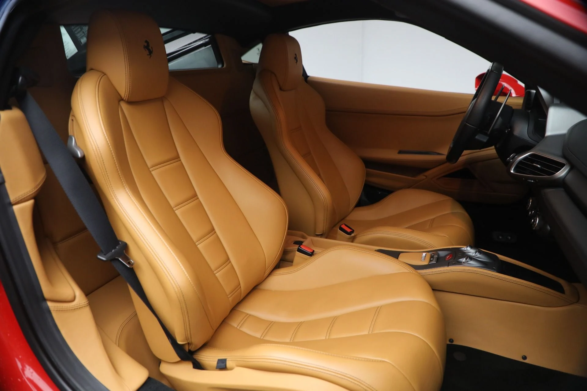 mph016_3259001312_Used_2015_Ferrari_458_Italia_1765054224_68b939fc1c