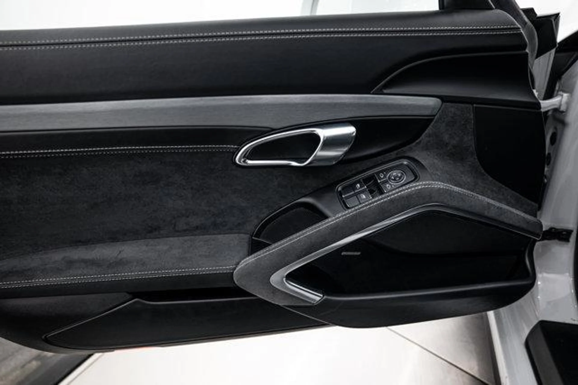 mph016_3265181069_Z_Xr7_GJM_1_Nd_Vz_N_Ld9_I2_Ya_Kut_ZJ_2s_9915d9bc82