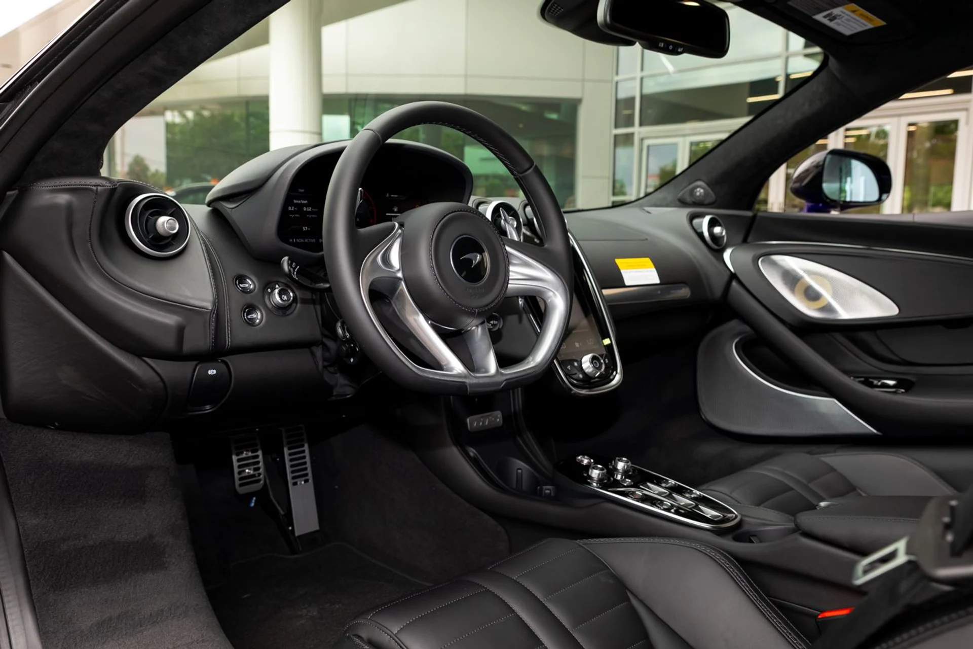 mph016_3270347501_555_p17_l_d748a0c664