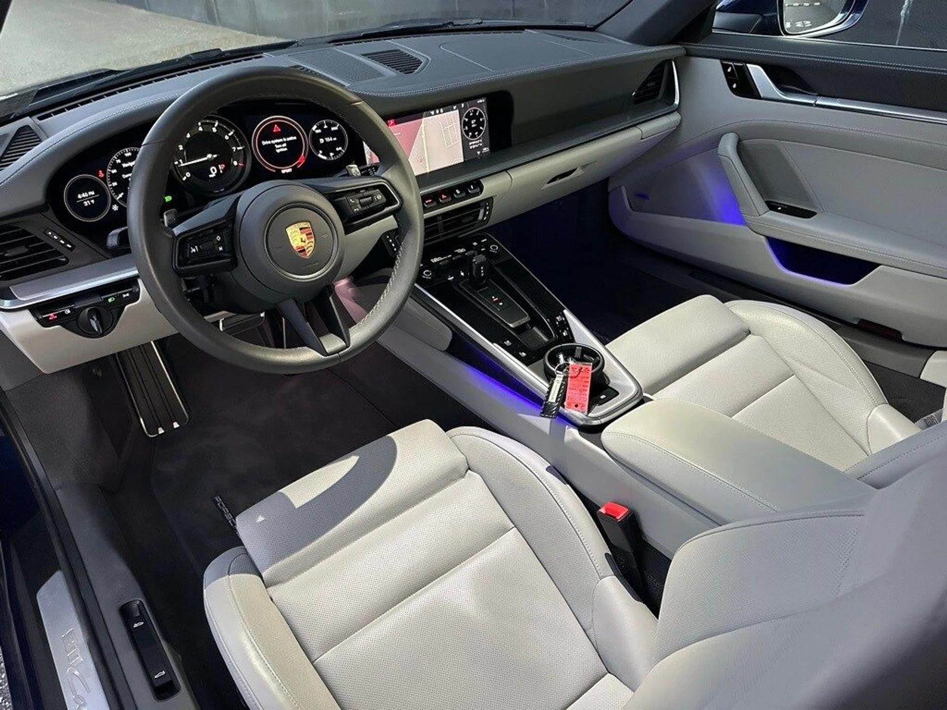 mph016_3273042707_435c92e24a7dcda1c4e1dd5948f87682x_2cfcf33083