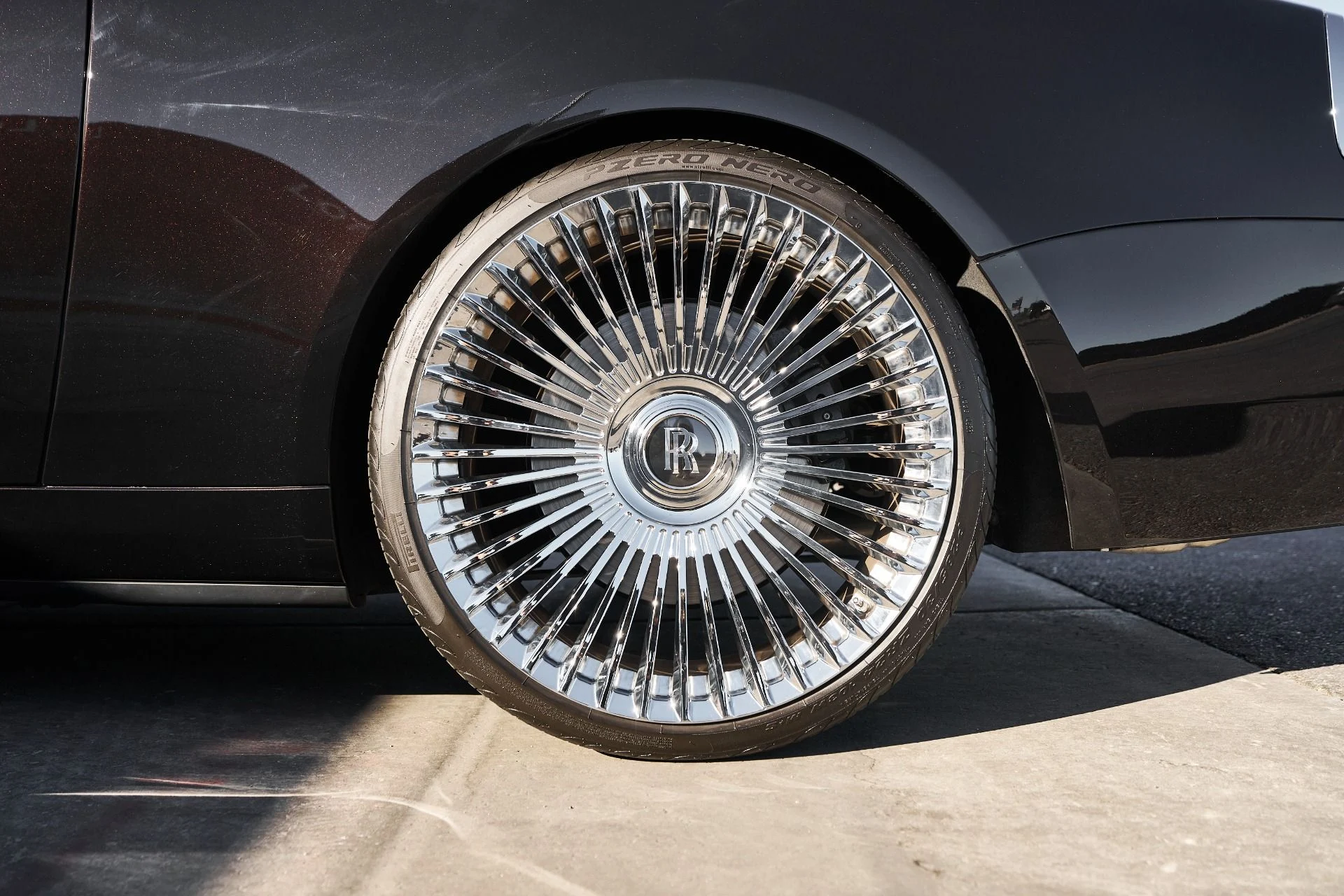 mph016_3274864789_Used_2020_Rolls_Royce_Dawn_Base_1762645788_8c7d78cb0a