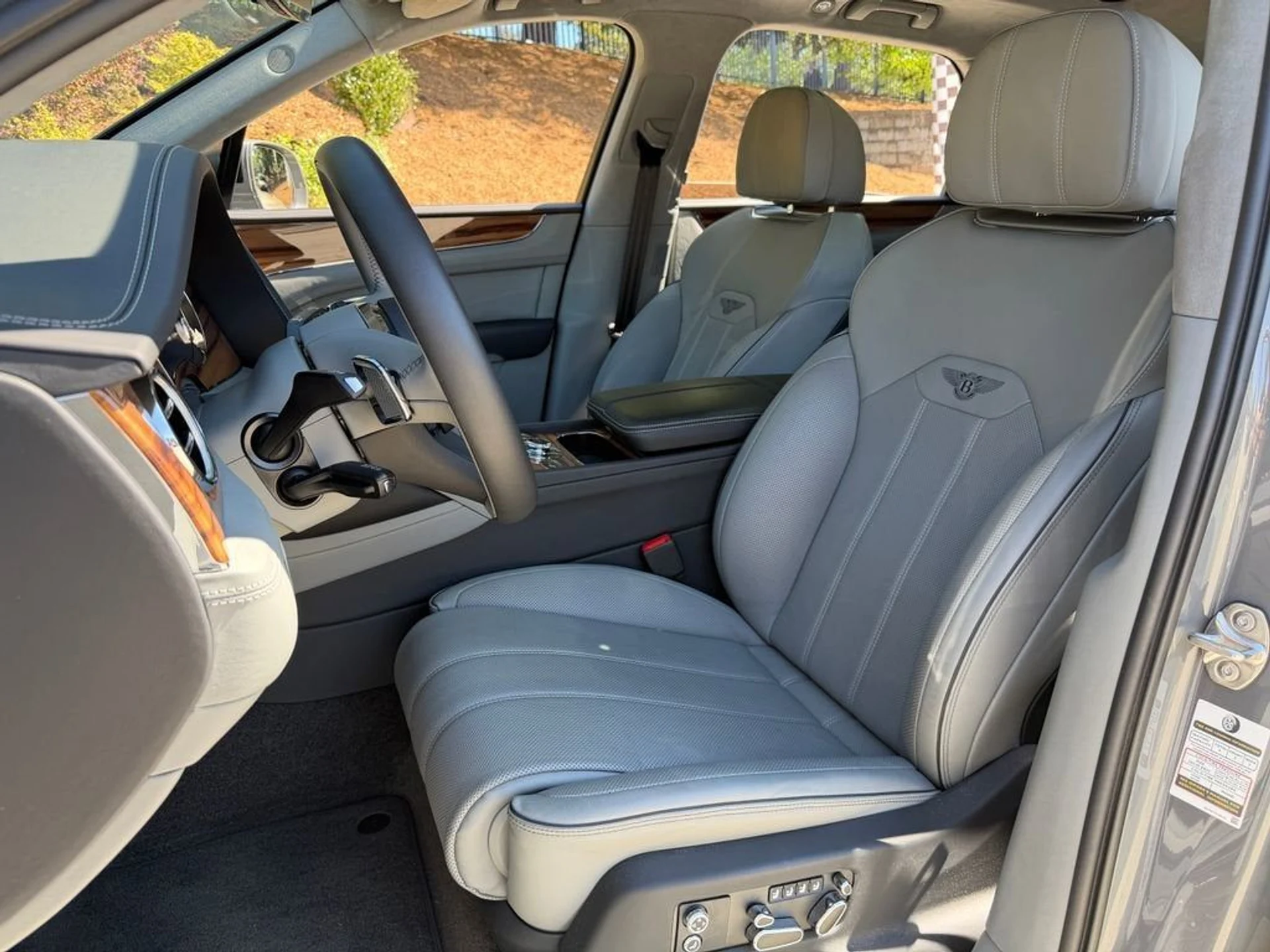 mph016_3278116449_4919c45049774edc9c4329af53f5813b_94566d69da