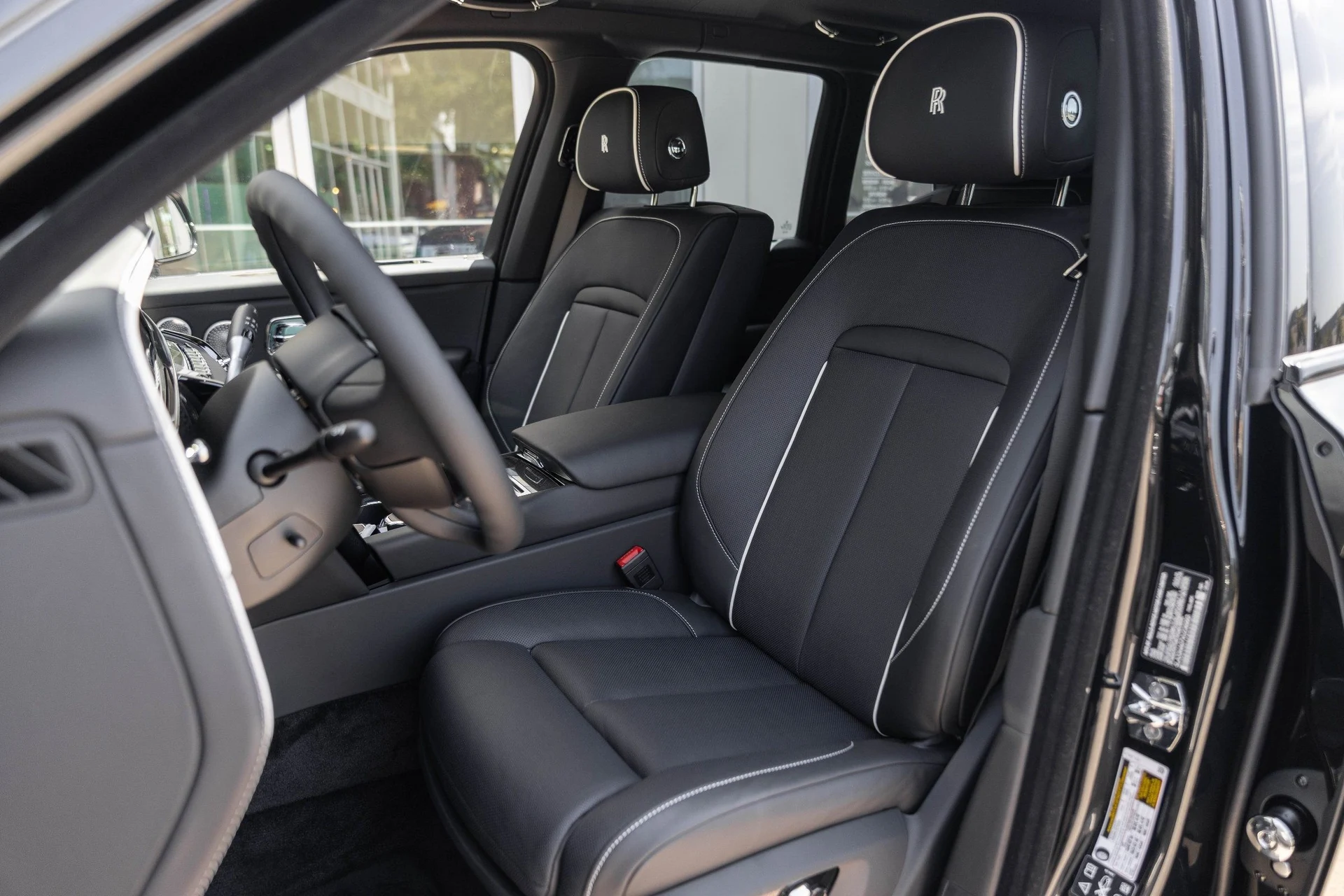 mph016_3278221853_Hi_Tech_Luxury_Imports_LLC_SLA_33_HA_07_VU_236993_image_16_cd92cc4e1a