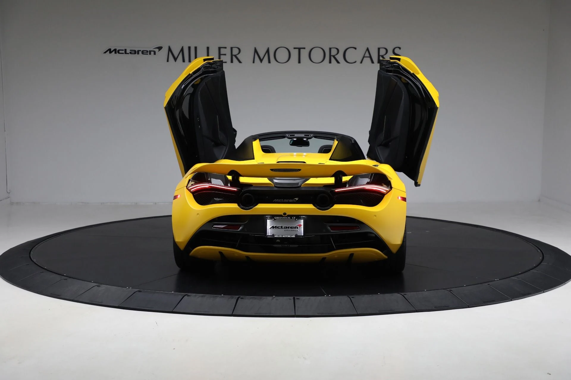 mph016_3279818786_Used_2021_Mc_Laren_720_S_Spider_Performance_5bf5946315