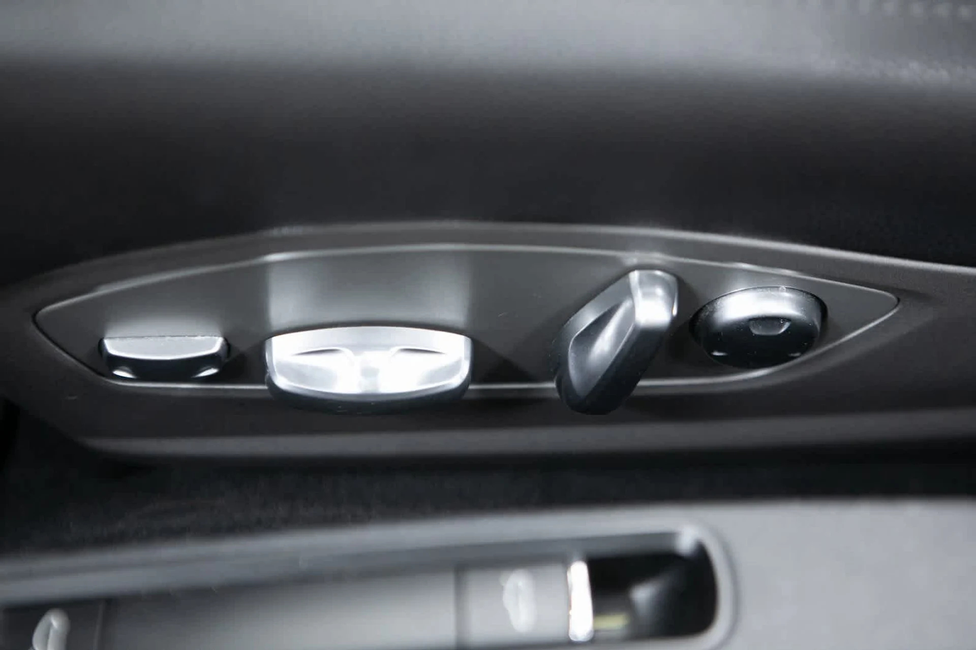 mph016_3280490020_af7b486ac4882ccfb182dc9579bb3fa2x_acc9f33ca2