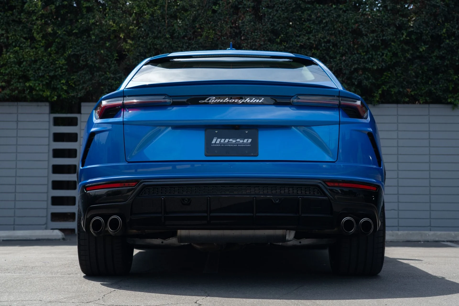 mph016_3285378388_Used_2021_Lamborghini_Urus_1756334741_16484c5ba0