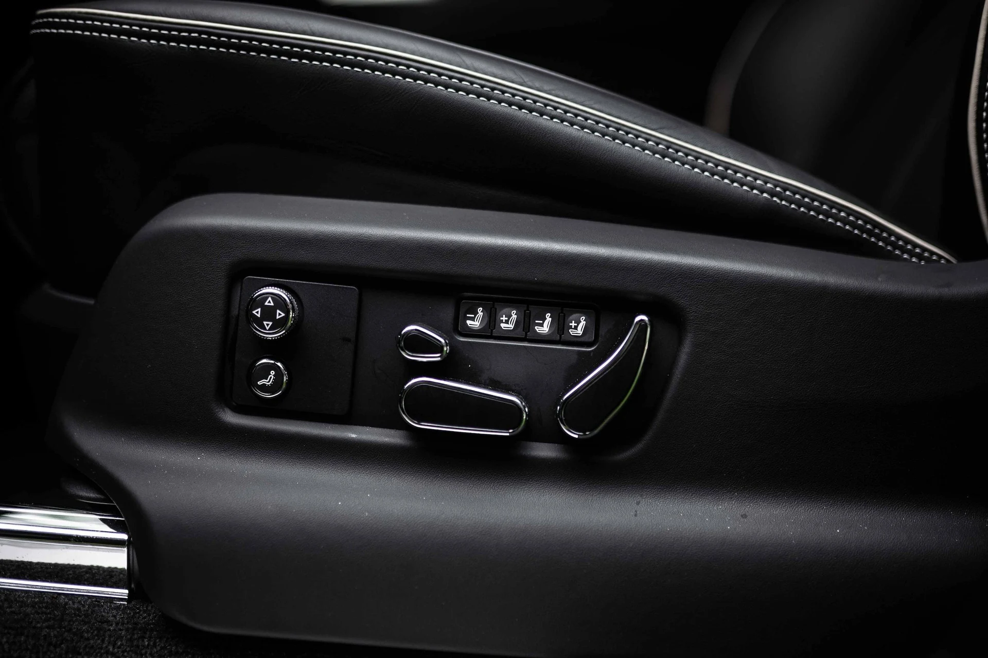 mph016_328638330_f4ae4657e550423ab80a7e7d7eefb976_f4feb220de