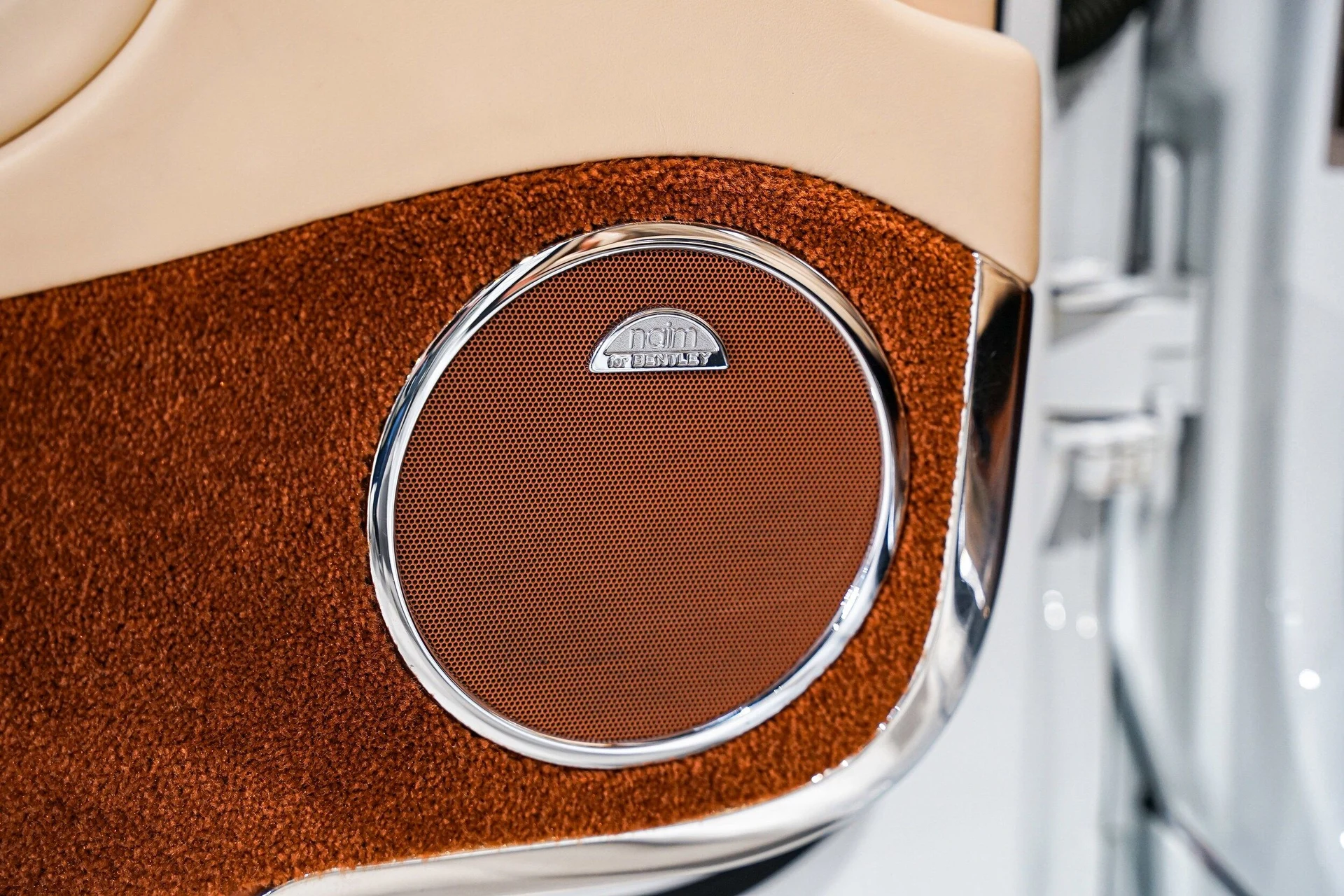 mph016_3289539161_bd5318272cb233de6ada5957e35b0759x_0354b2047b