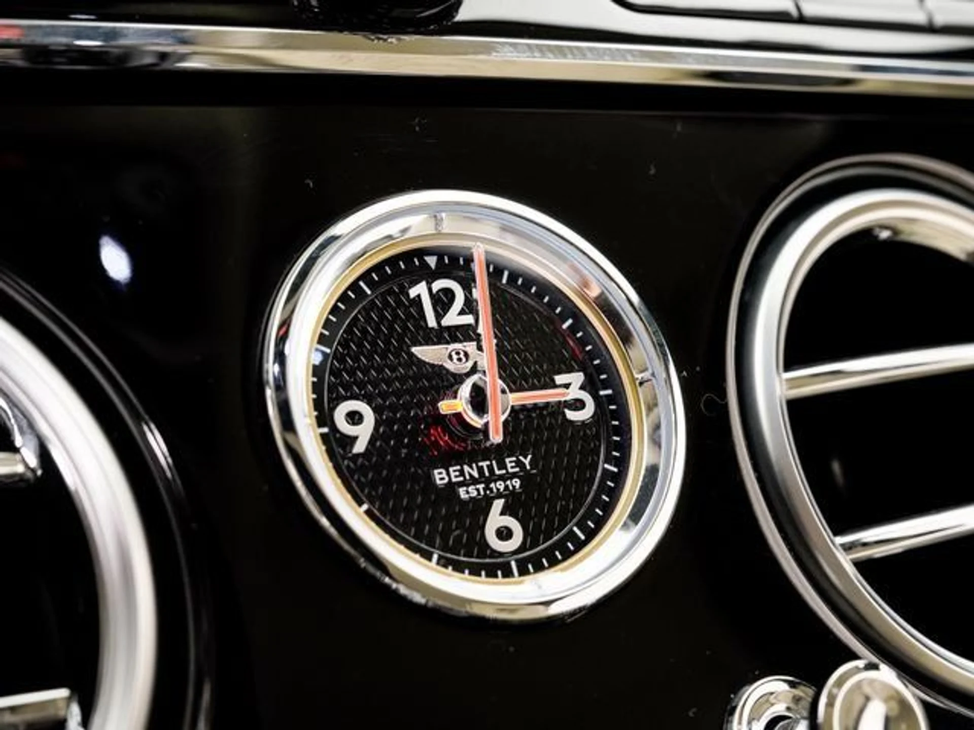 mph016_3290912295_019df282bf3973e35436f4817796c47a_1c377e2623