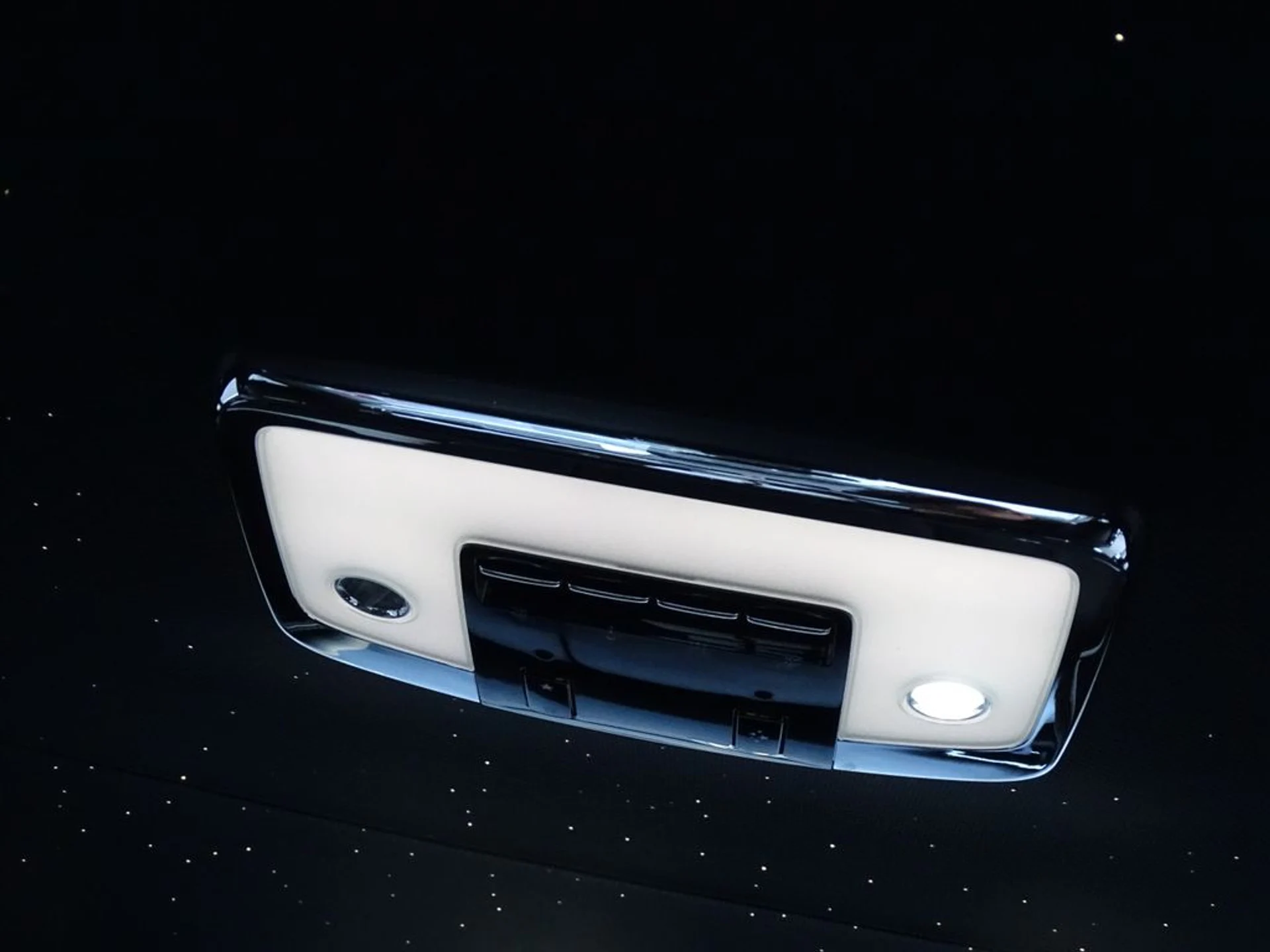 mph016_3293538335_2c09f79d5926a21954d08169d2eb79d6x_9e20b9f02e