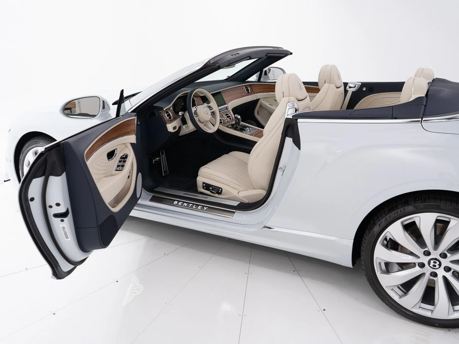 mph016_3293948573_cce9d1dd174fbe27df28eb521b1fd7df_21048ee71c