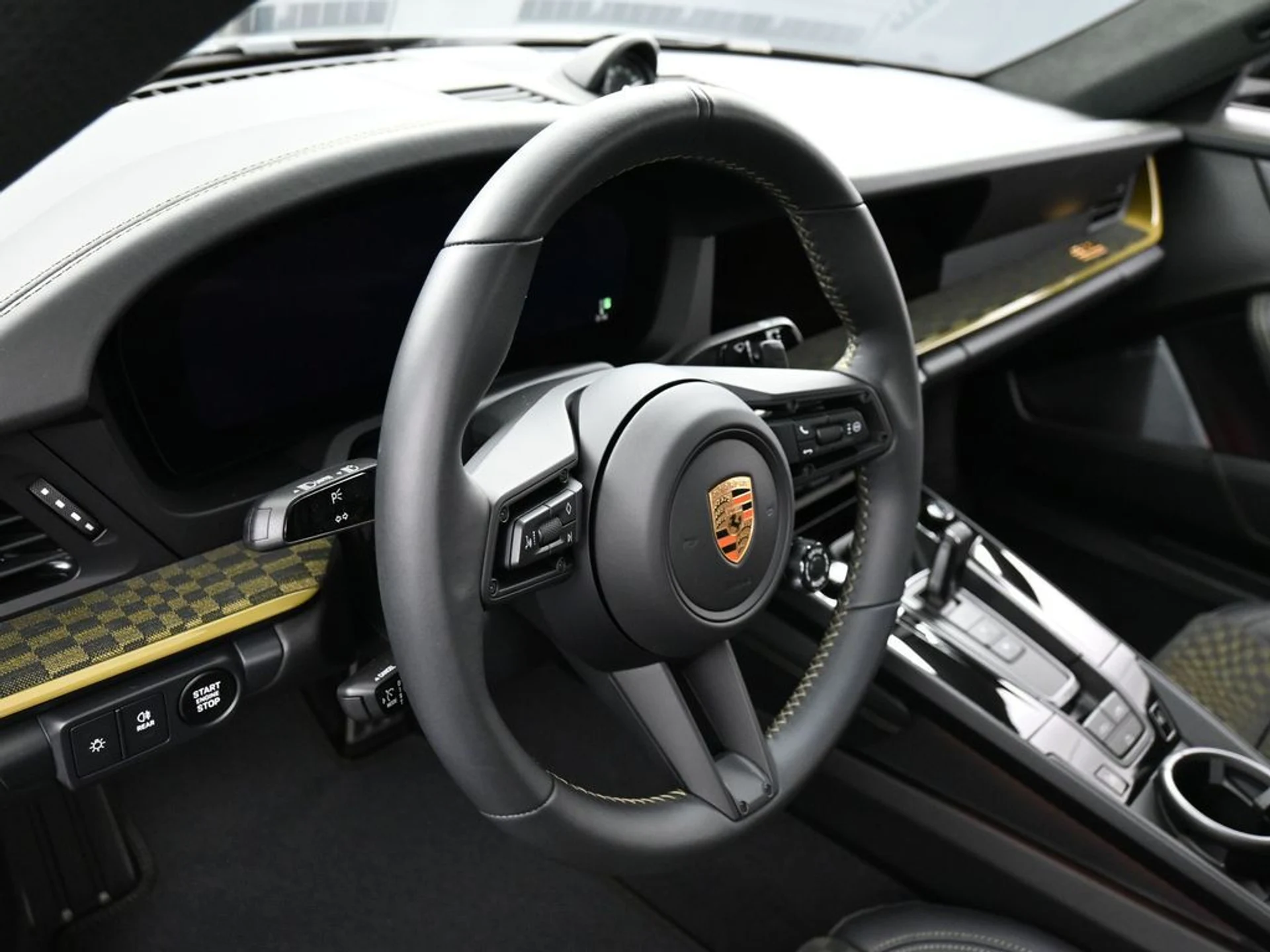 mph016_3298633493_c58515f4_343c_4154_aa85_ca156d222176_65b5761023