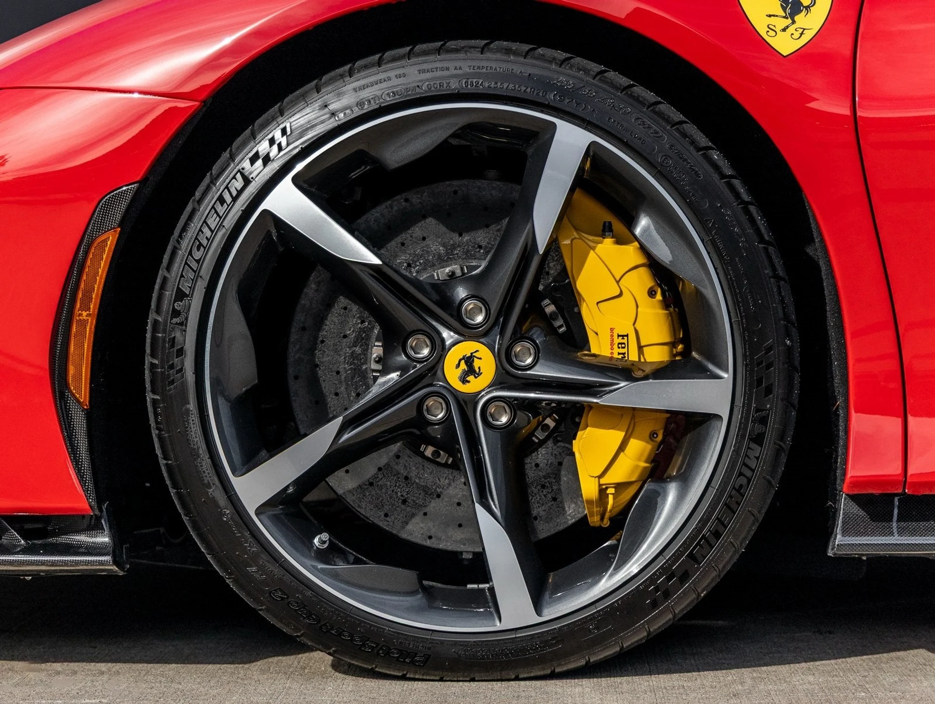 mph016_3298808827_17_3f7755a2cf