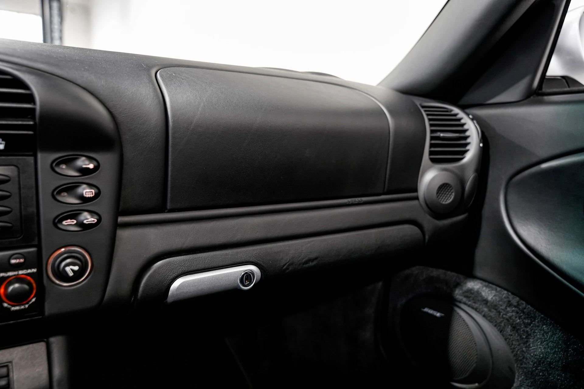 mph016_3301475845_1fcff15d520d9b581e81c37929945c73x_4b44dd7310