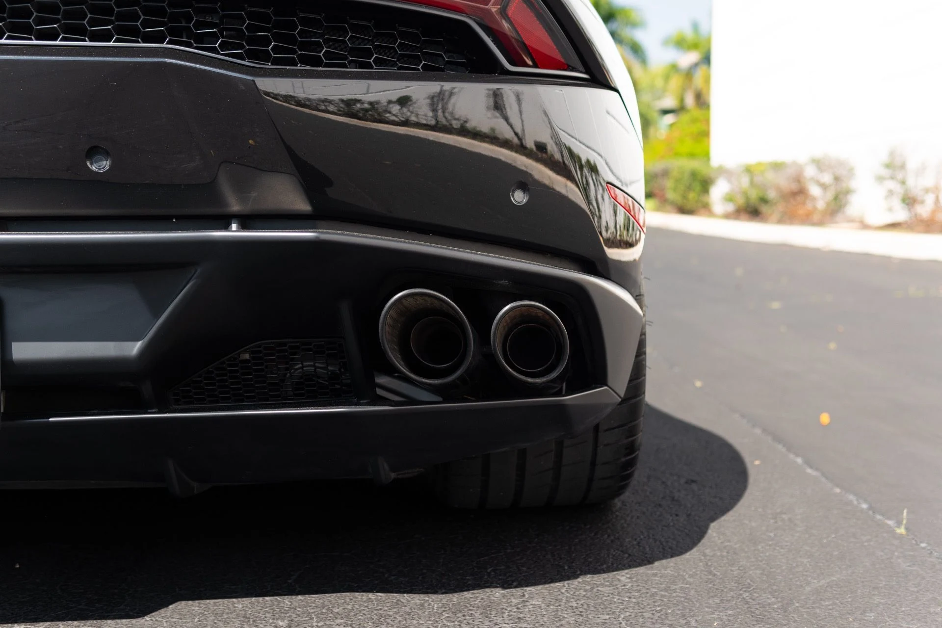 mph016_3305918599_Used_2017_Lamborghini_Huracan_LP_610_4_Spyder_1774364183_aaa4e8caa4