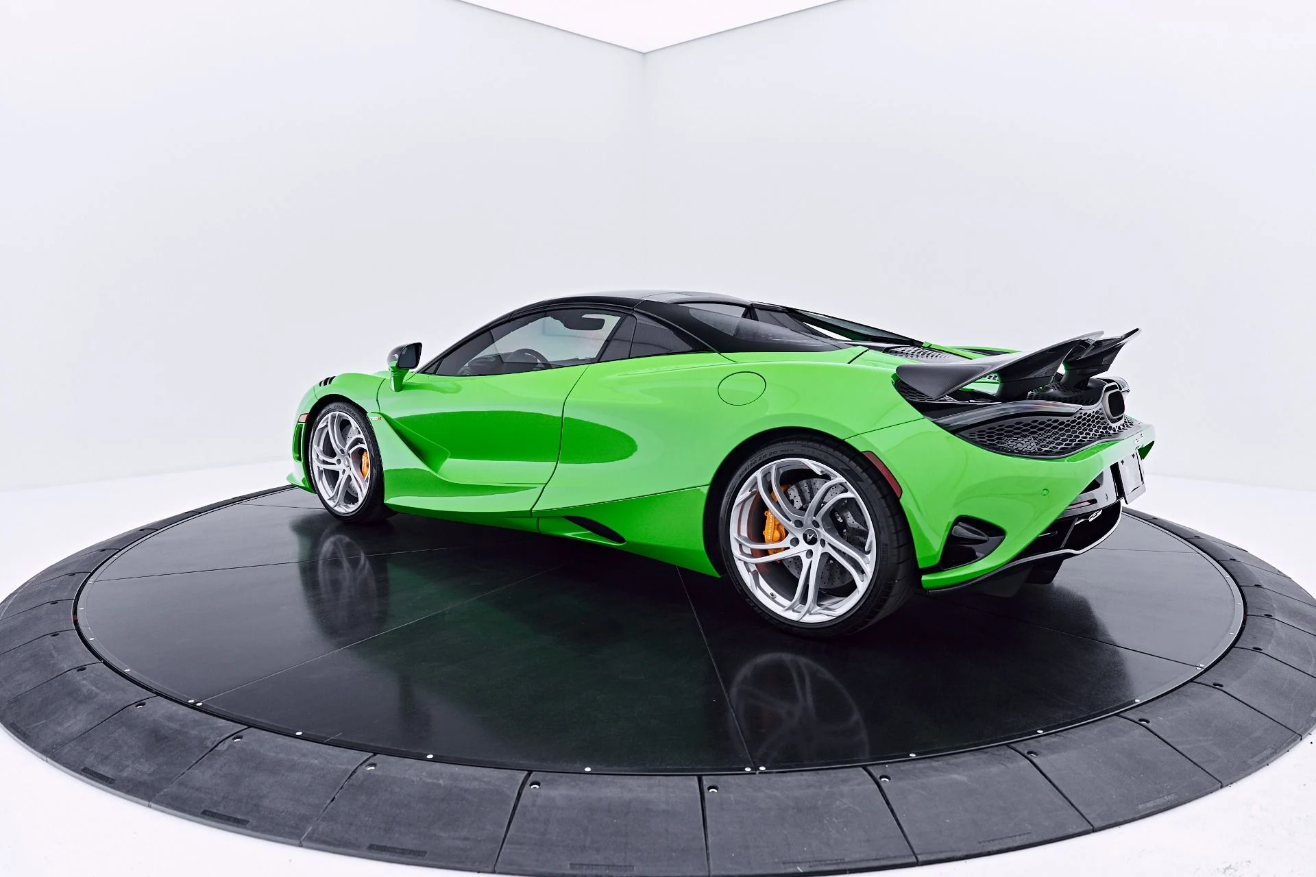 mph016_3308637700_Used_2025_Mc_Laren_750_S_1784081681_f7494867c4