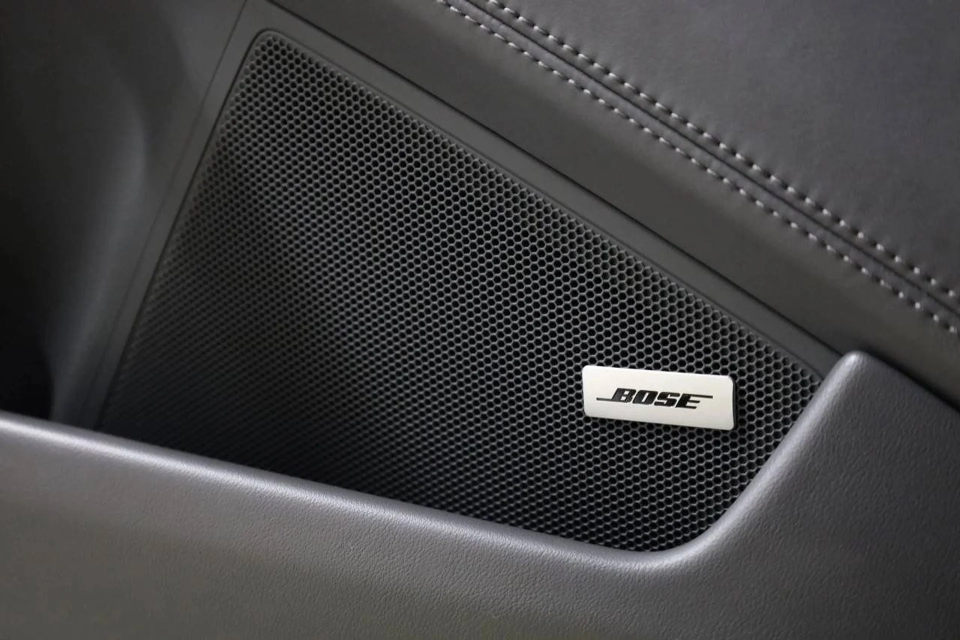 mph016_3314215538_e9d18952f3df758b7d42ce228f516222_97dbce33e7