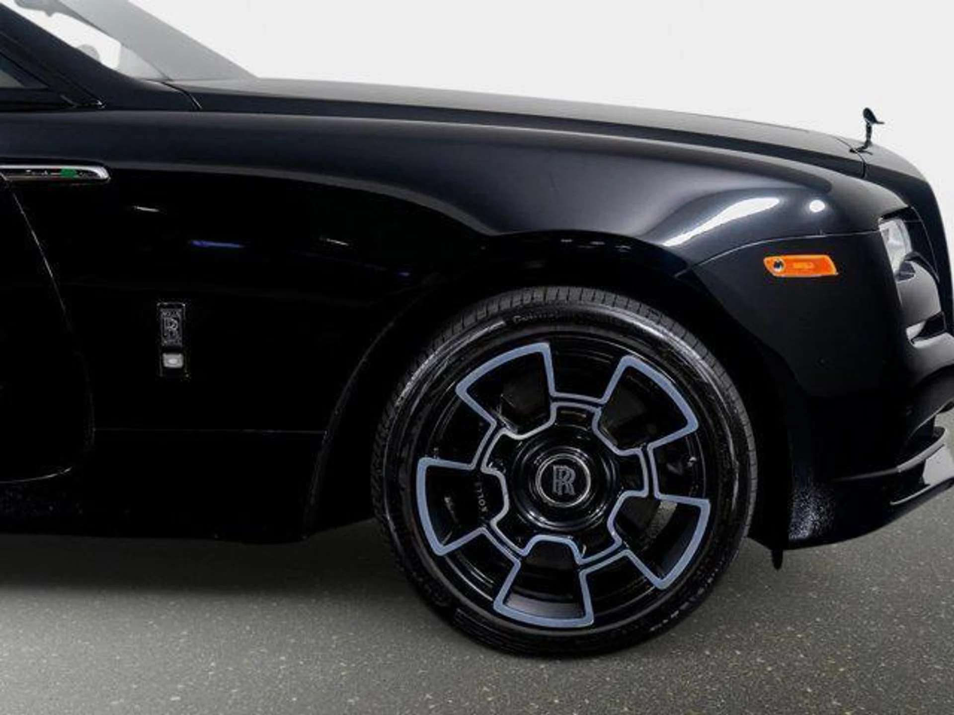 mph016_3317173811_pc_H1_X0_Zlla_J_F_Cy_BJZ_Trrz_N74_M_1c5dadc69e