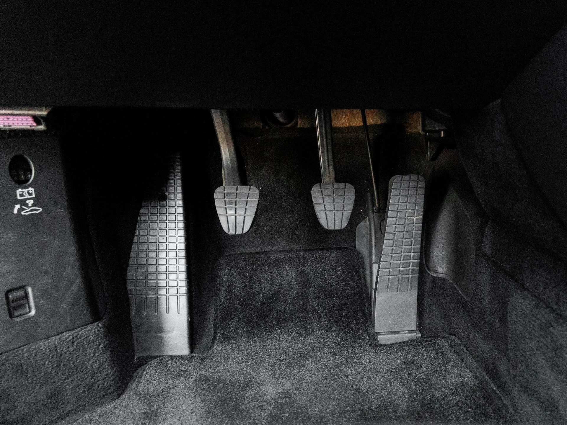 mph016_3322624835_17_76e599c2b2