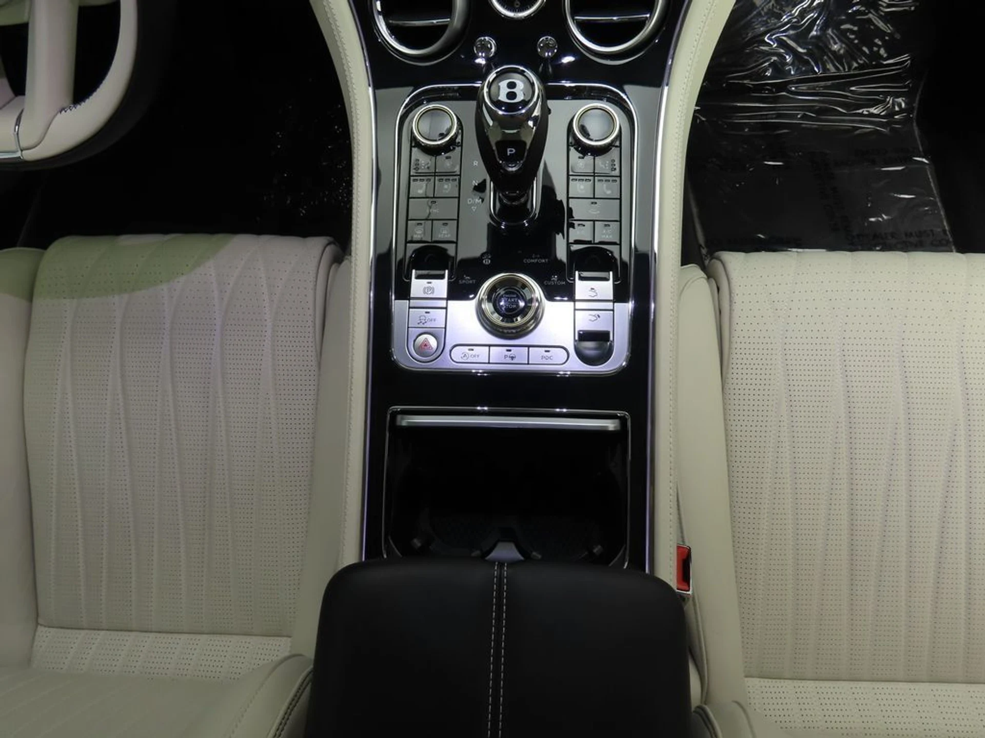 mph016_3324932013_used_2024_bentley_continental_gtacoupe_8119_22954999_17_1024_f82943239c