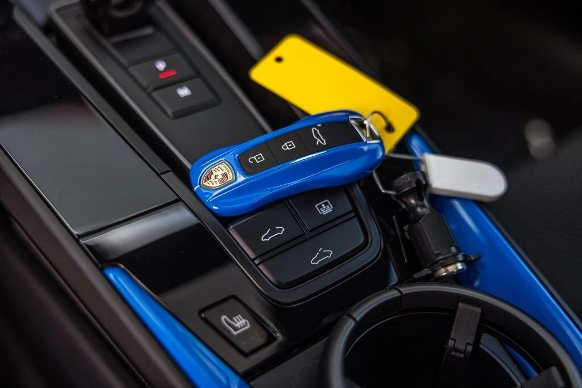 mph016_3329986954_2684c65480c05f0d92f8da5c8ab58ccex_721f0f9f52