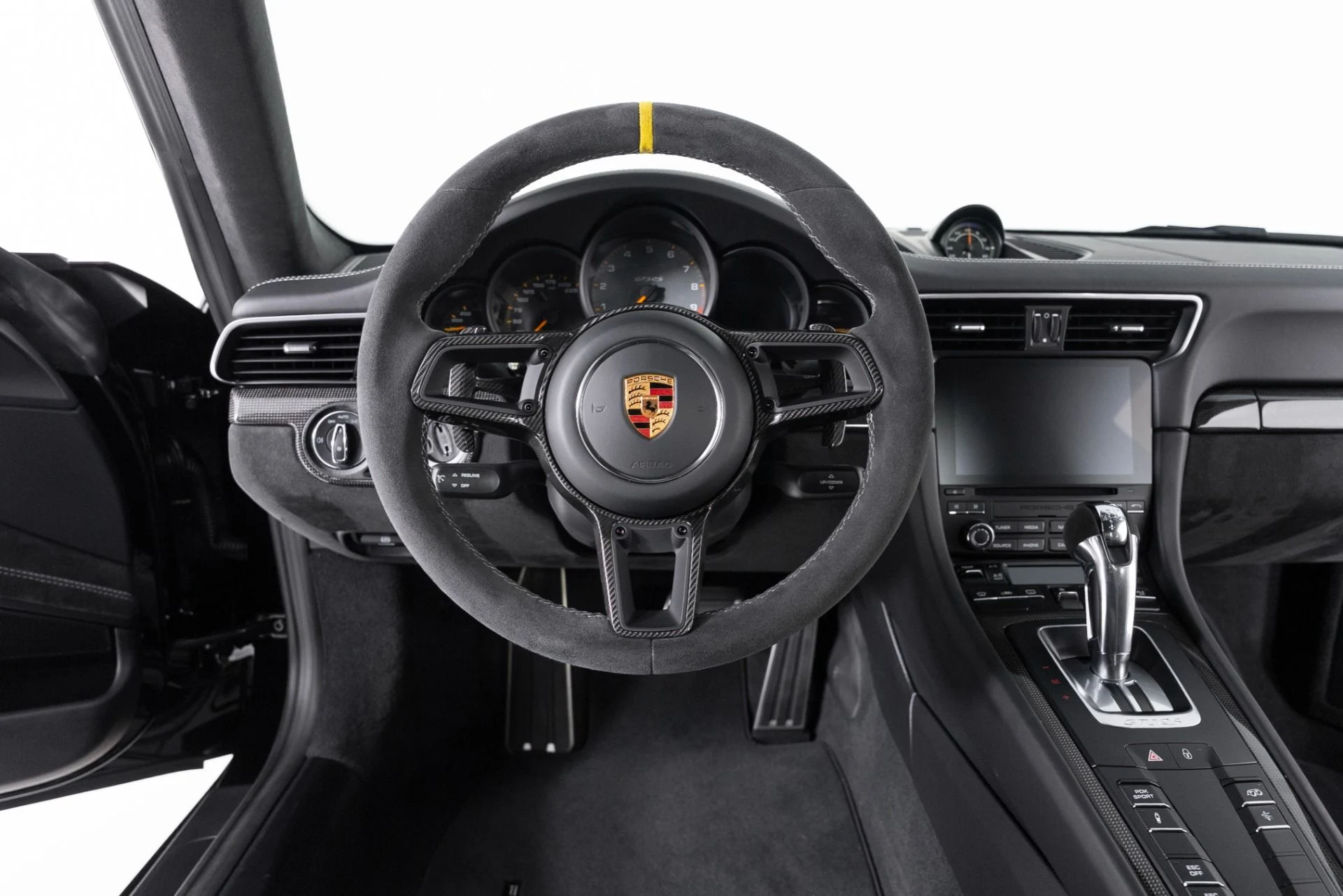 mph016_3336811371_Used_2019_Porsche_911_GT_3_RS_1753749477_e8f99a96a1