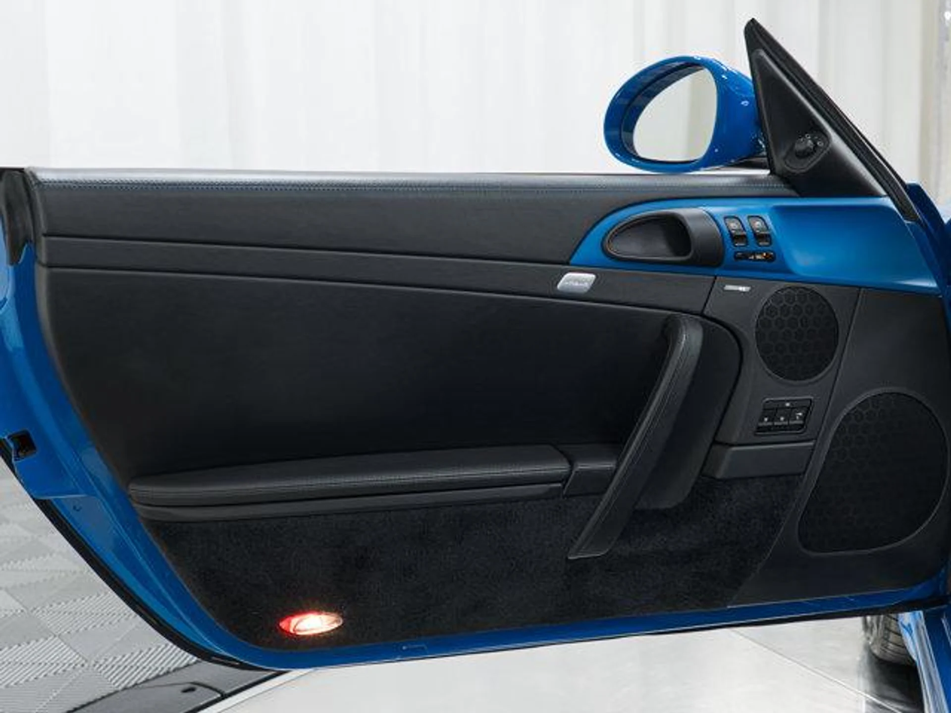 mph016_3339559656_D7r_Y3_SU_Foz_Hw_Cj6_O8x6_Y8o7_Ma_A_71fb8ec63d