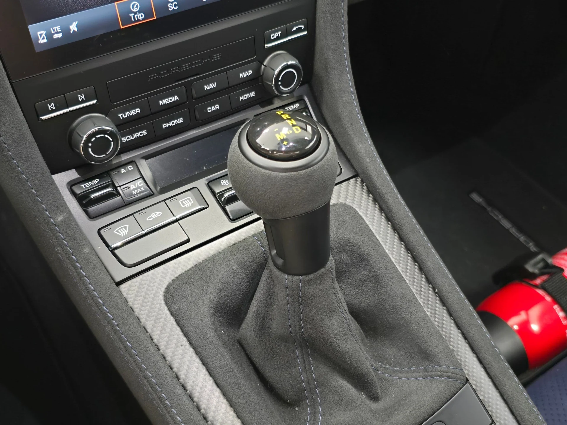 mph016_3339768333_2d8a9d4859763e65bbc3706da5e7c69dx_e2aaad2477