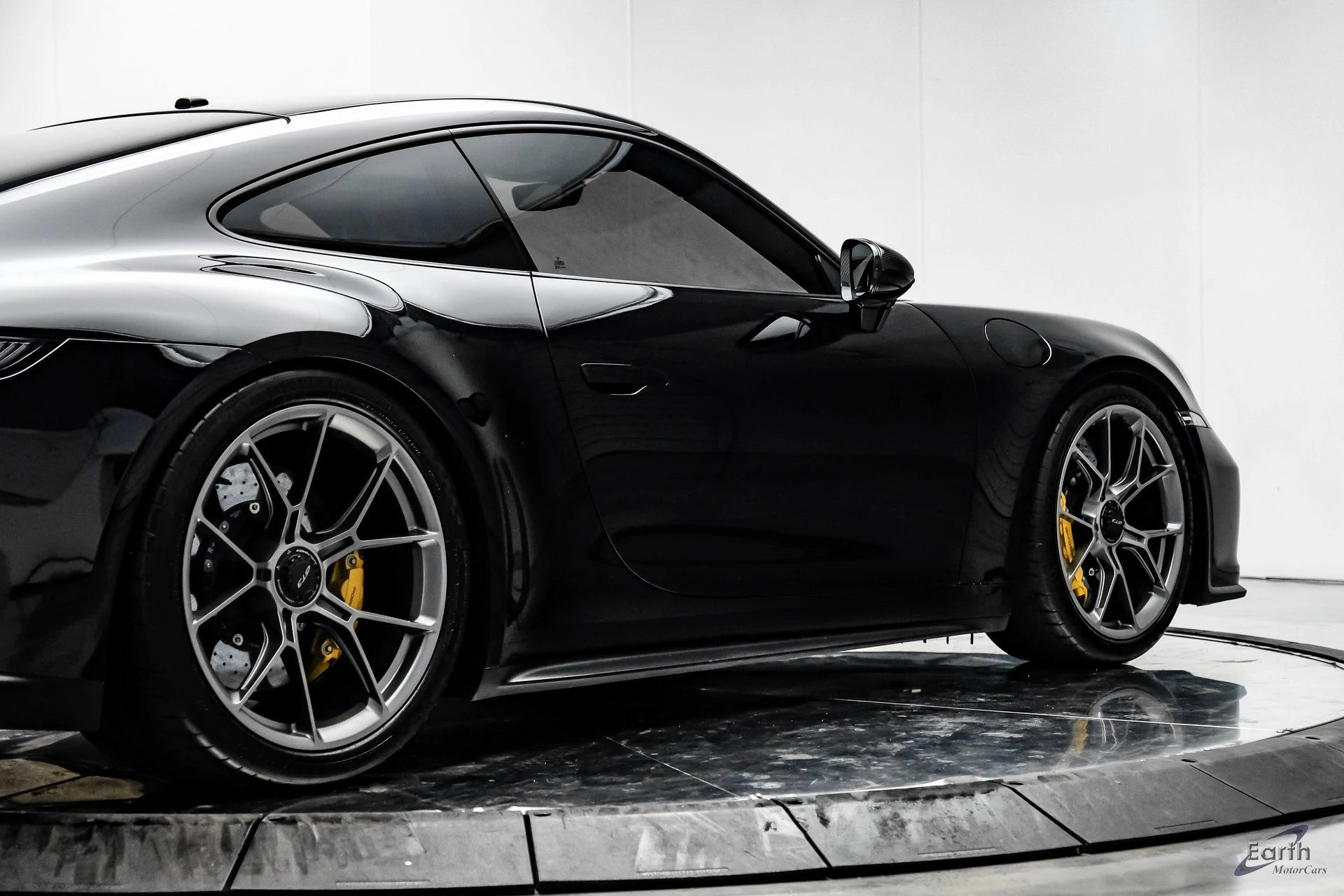 mph016_3341256888_93df2d938f0c24f54671bb8e939f839ax_355528469b