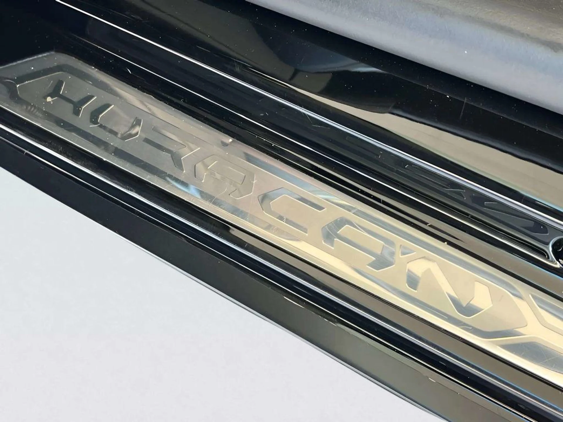 mph016_3343409228_e9b08e41bbb753f0b10b8a497b3e3e9cx_576cb650d6