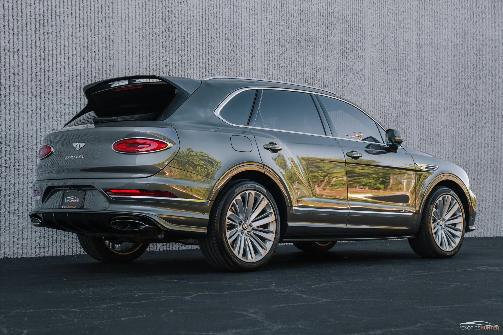mph016_3345636213_Used_2021_Bentley_Bentayga_Speed_w_Naim_Audio_FULL_PPF_Warranty_Until_2027_1760391150_3f58c17a73