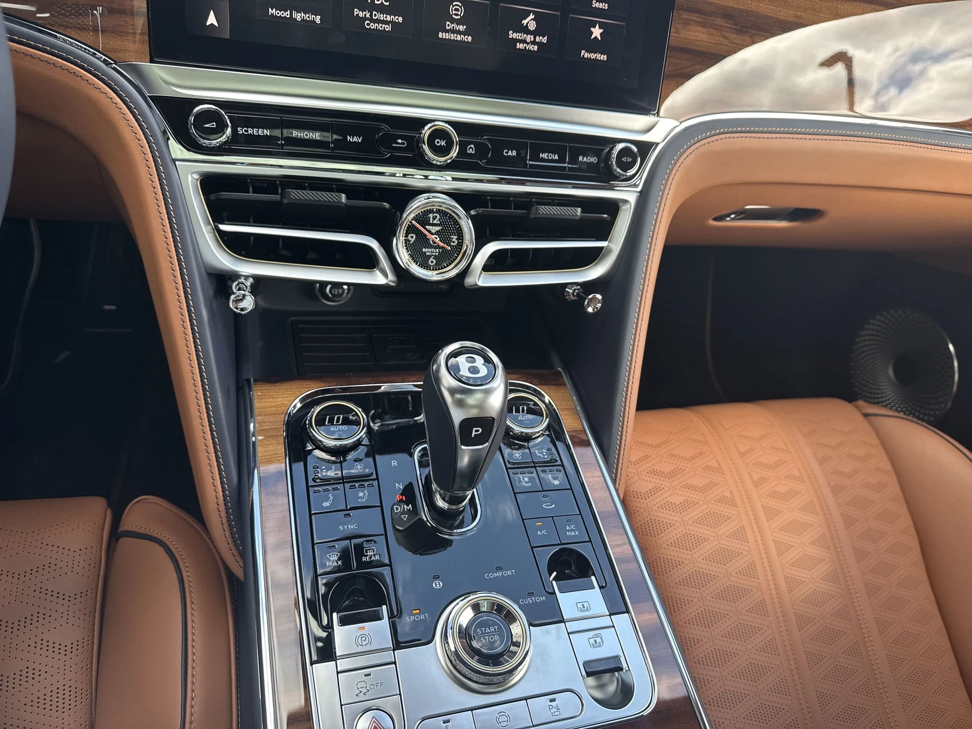 mph016_3350206956_864e9ecaffb5bcf5ee0e8ece7ff84dfdx_7664b25abd