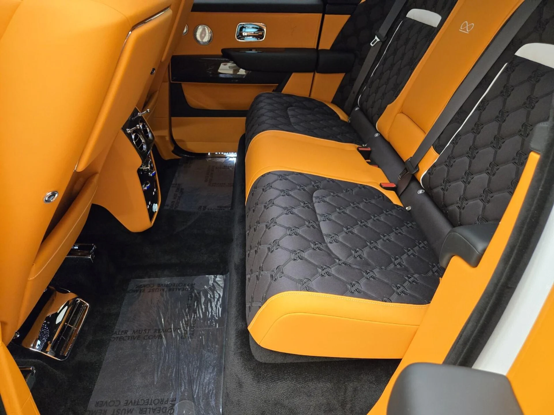 mph016_3350515900_New_2026_Rolls_Royce_Cullinan_1761025726_554dde6ea1