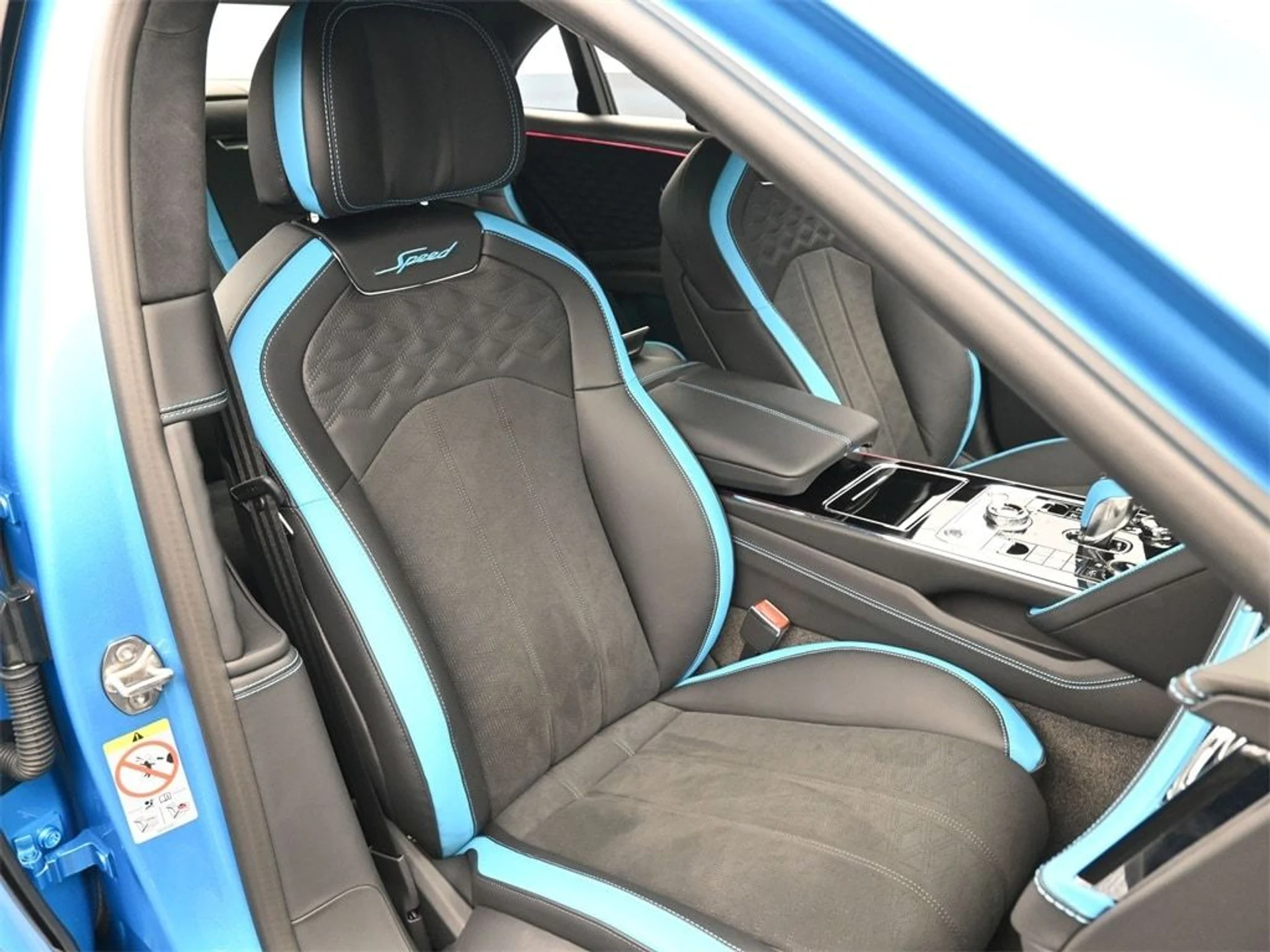 mph016_3353685434_64d11a19540c9d78b0f0980778e790a3x_c0022d023a