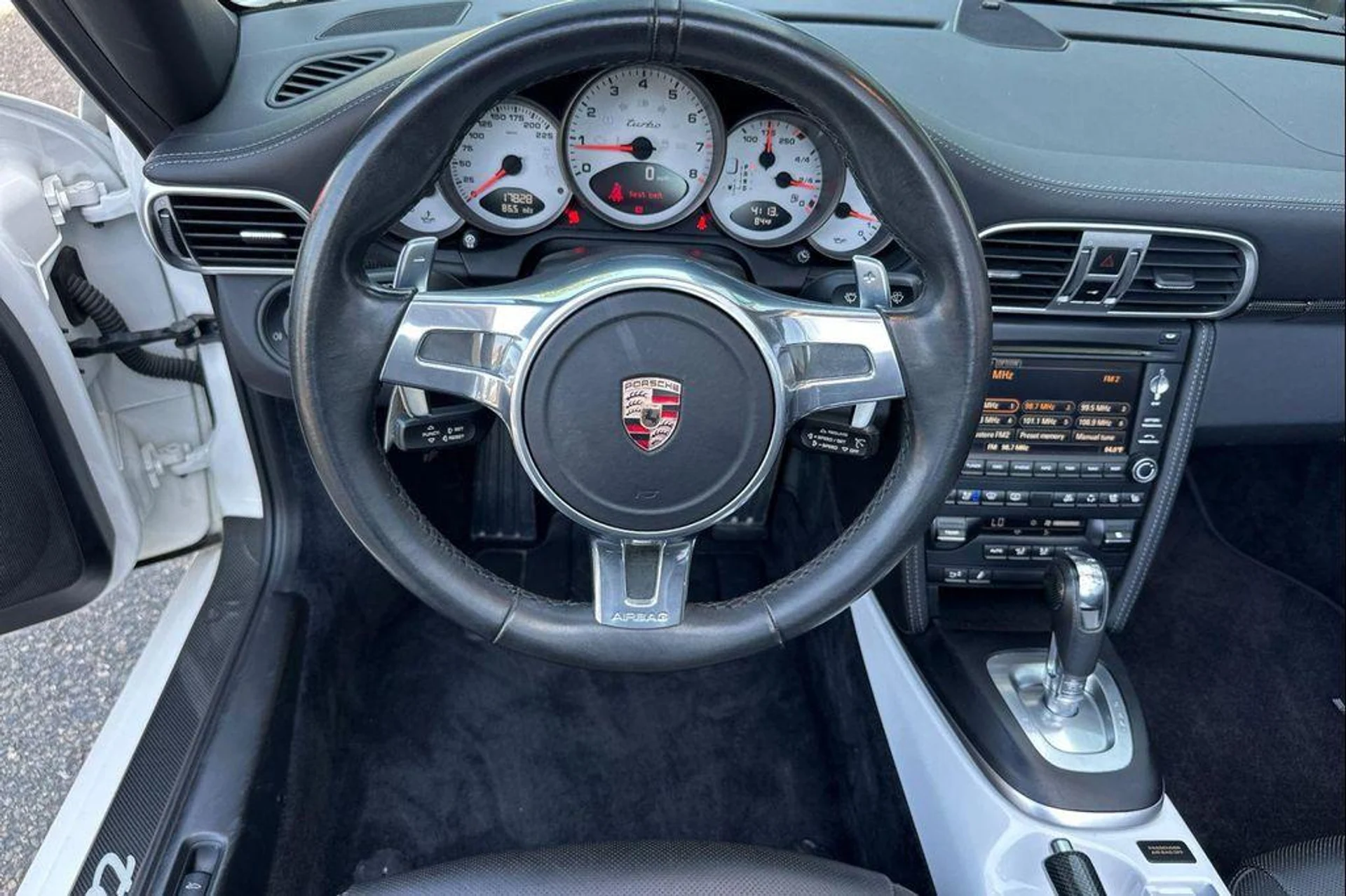 mph016_3364817771_FV_Vq7_I_Pmq_Z0ad_Het_KJY_8_Dib_Yvy_M_52abd8efce