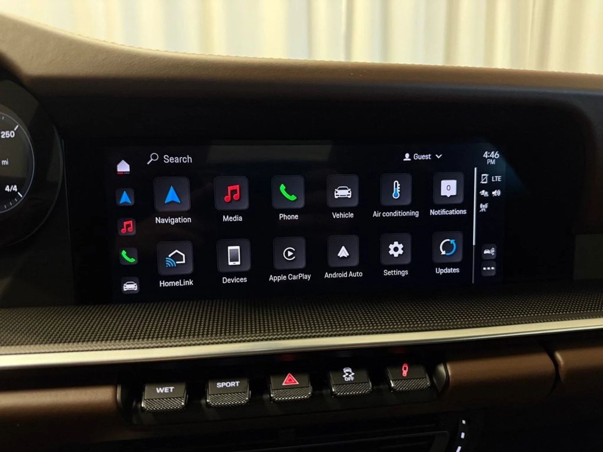 mph016_3368455755_26269477f6cc2eda8536467ba8db9c2ax_220d4d5736