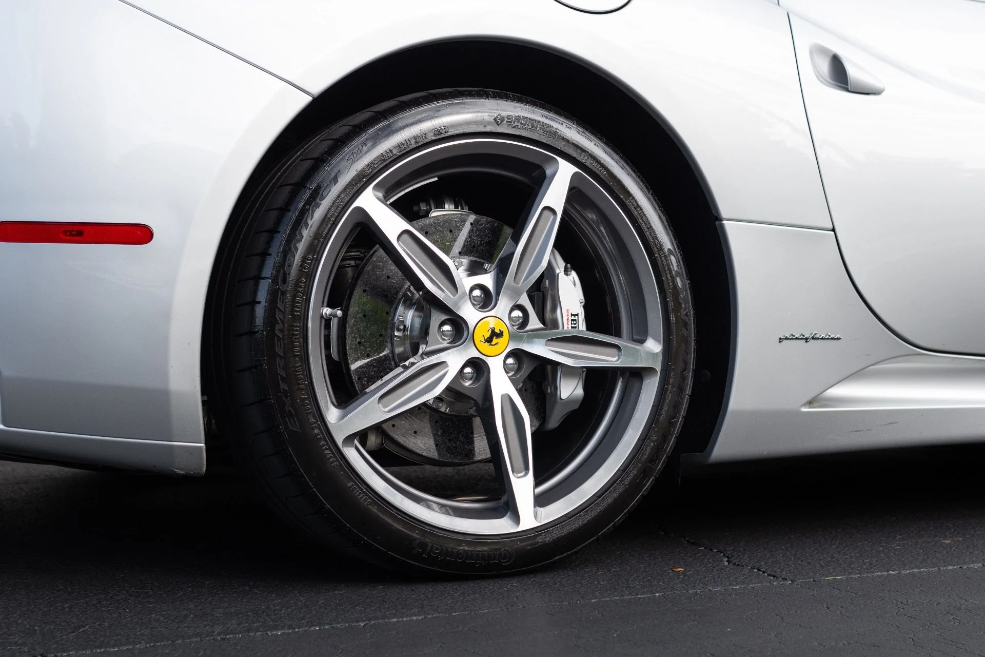 mph016_3385991966_Used_2014_Ferrari_California_1774924910_56faf792f7