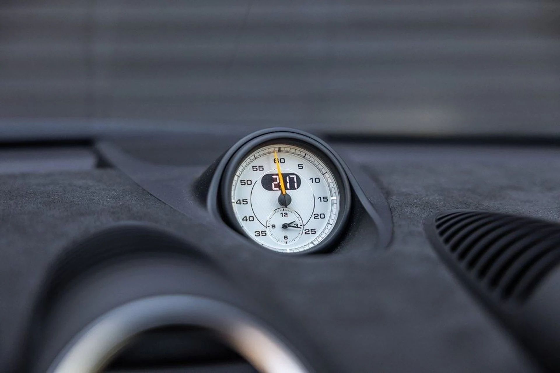 mph016_3390104891_79d356b5c494a4f2f5cacf6c6dfb15eex_4d6021b5ca