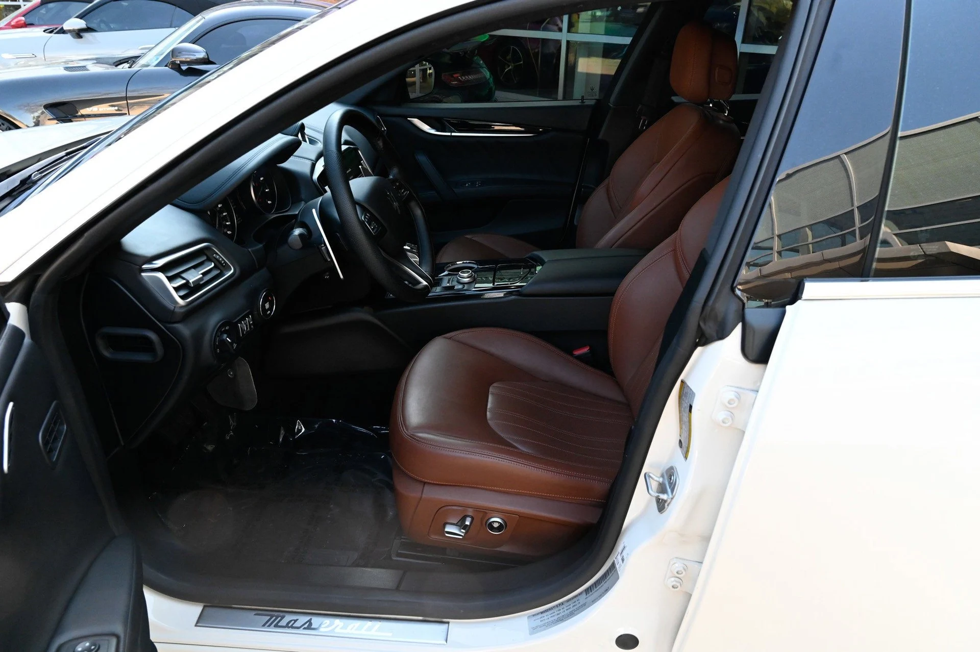 mph016_3394601814_96506d25fe014383ba6d19f6a78fb02b_eb045dbd1b