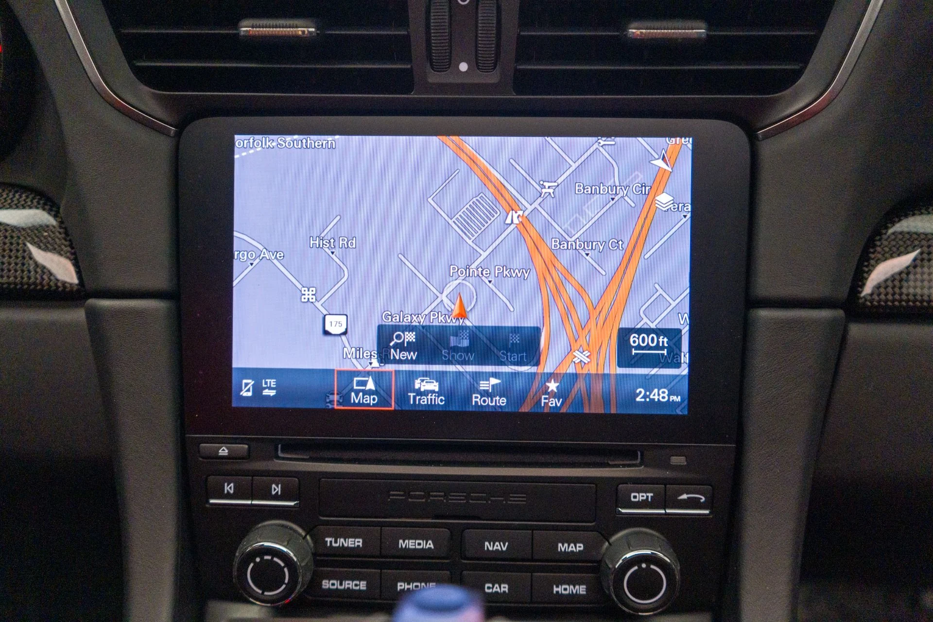 mph016_3394693988_Used_2019_Porsche_911_Turbo_Centerlock_Wheels_Sunroof_Carbon_Interior_Trim_1771016276_9db11caca1