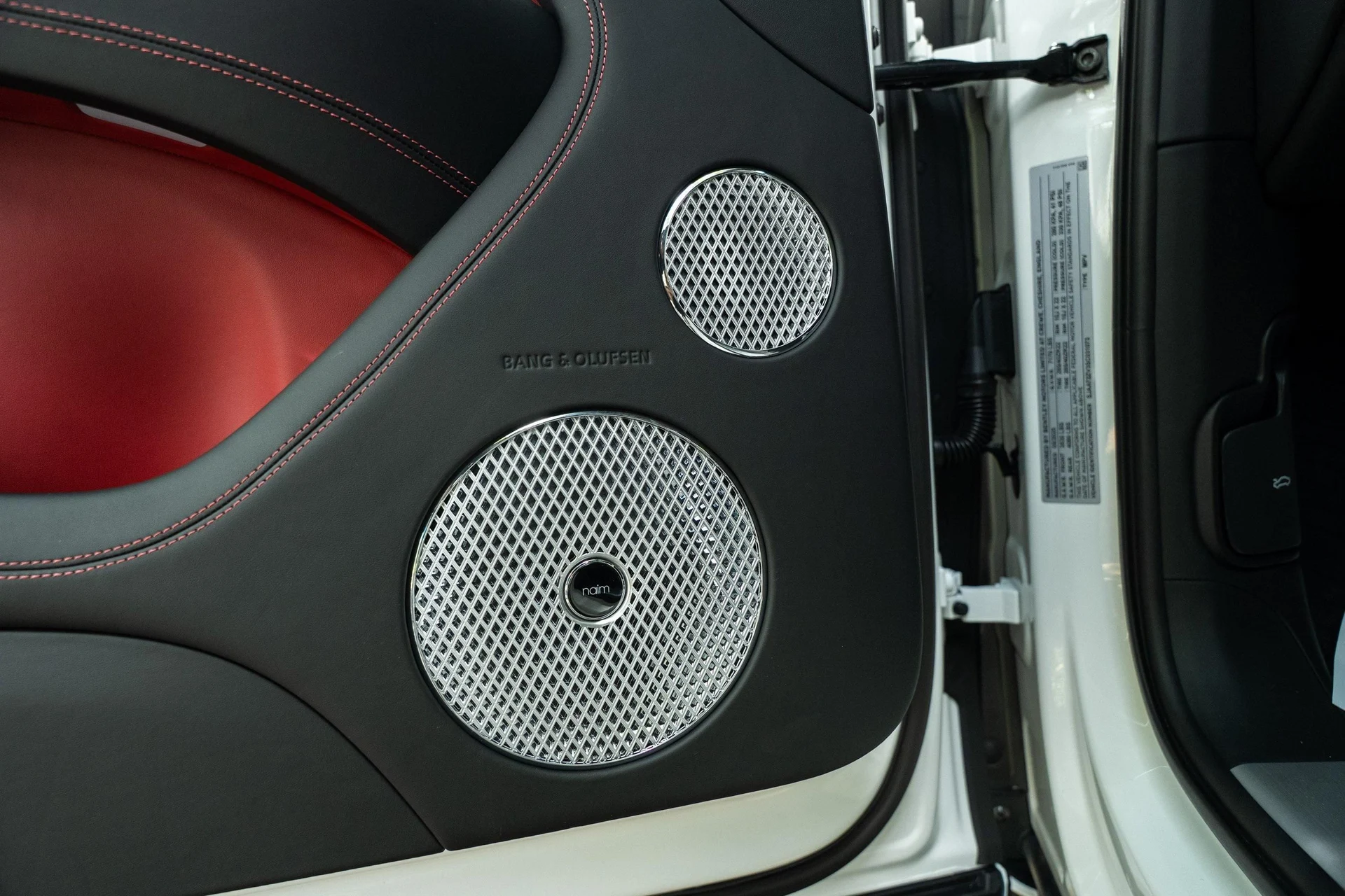 mph016_3399725401_442093801_6894329c3c08f0aab8b366ce_437c26d6a1