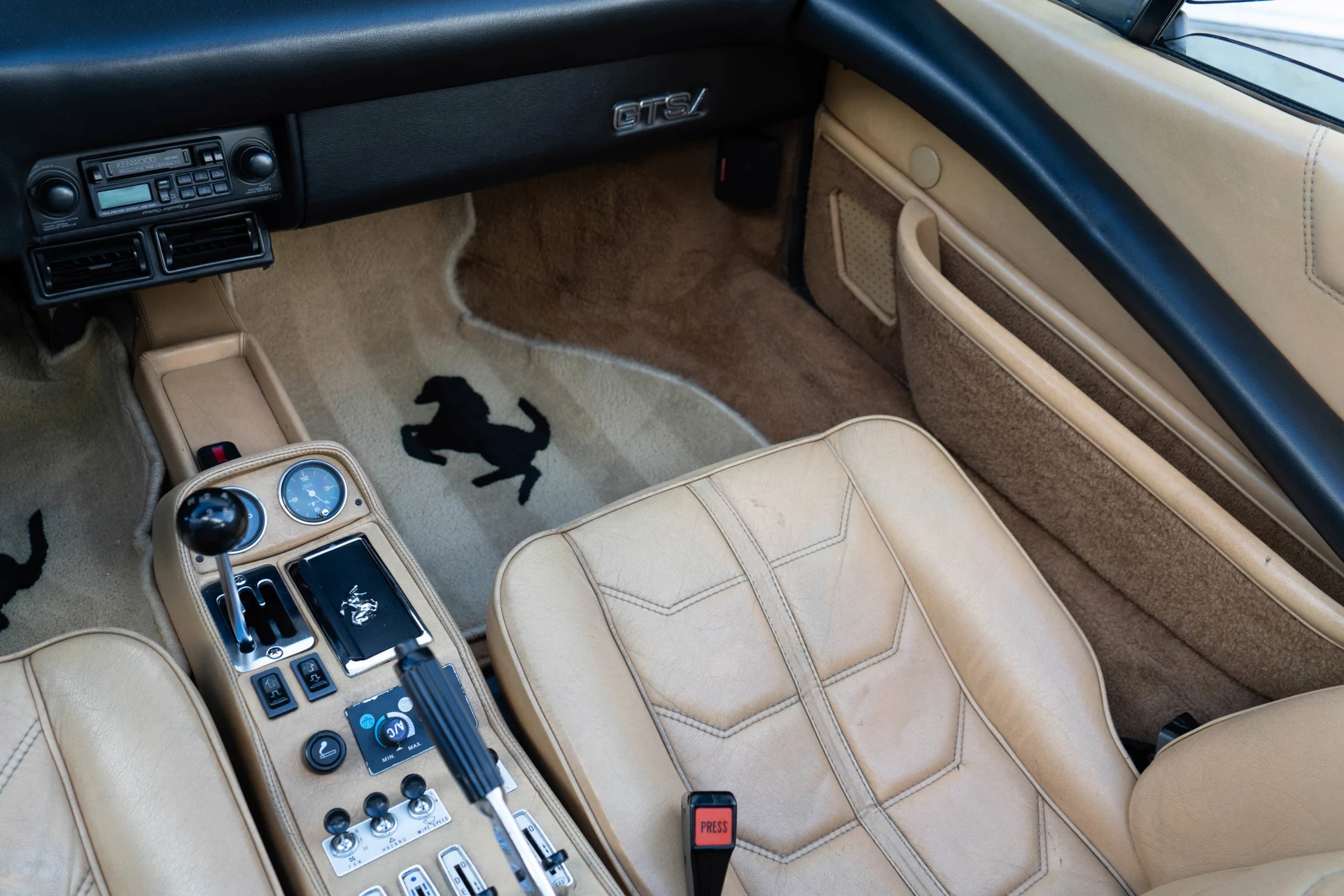 mph016_3405596179_17_e89f589e12