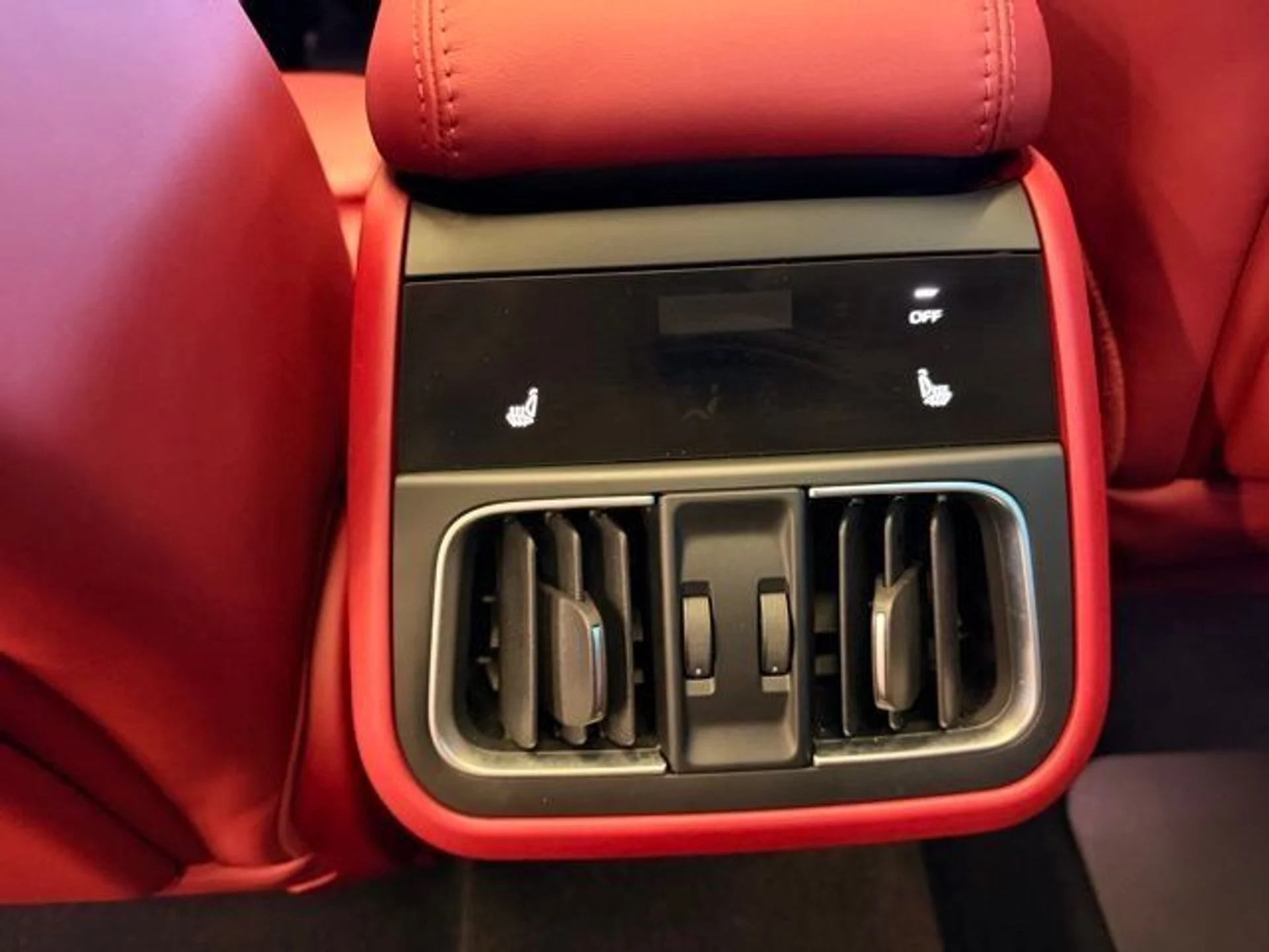 mph016_3406401805_b59441c0281d196e46ea6ed3e1f177b6_36b9fc0ac3