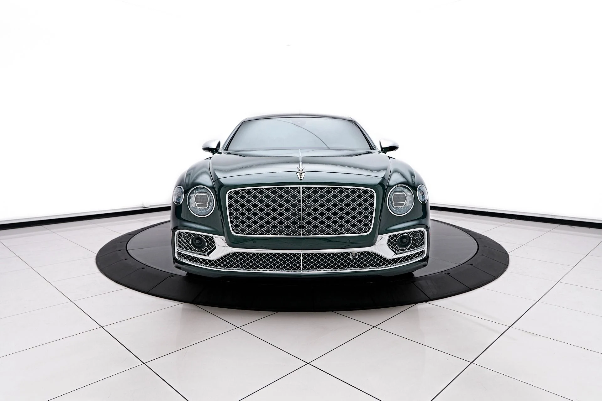 mph016_3407734192_Used_2024_Bentley_Flying_Spur_Mulliner_W12_1756173318_32f848bf82