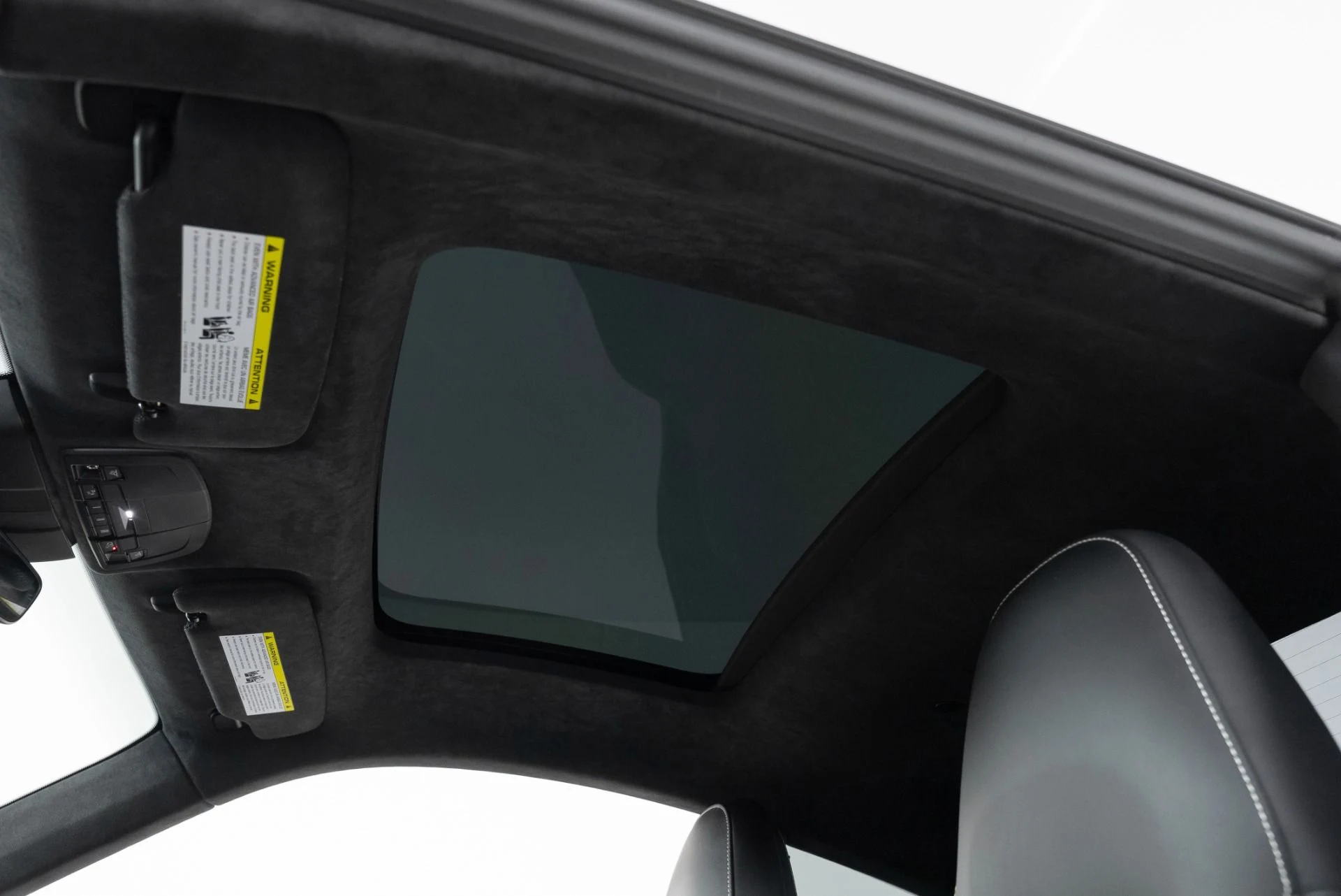 mph016_3410301239_Used_2019_Porsche_911_Turbo_S_1757958881_18c3c5569d