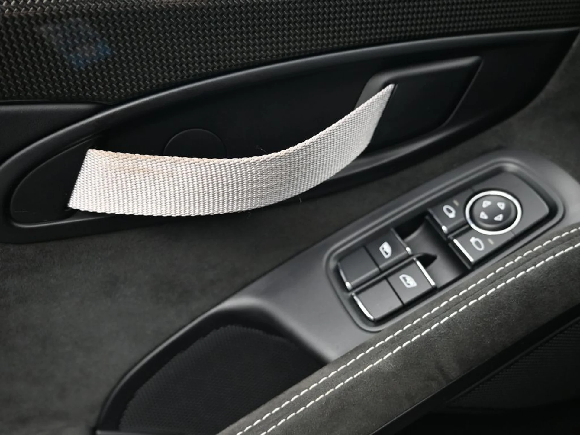 mph016_3410701763_f0cb38067fcb6369599a3f5aabd1e313x_30ca194160