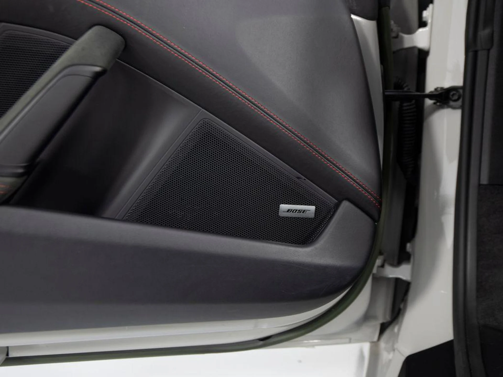 mph016_3412425901_69u_Y_Wmr_ZR_2_JIK_Vpo_m_X_Xoev80_e34c0e88e0