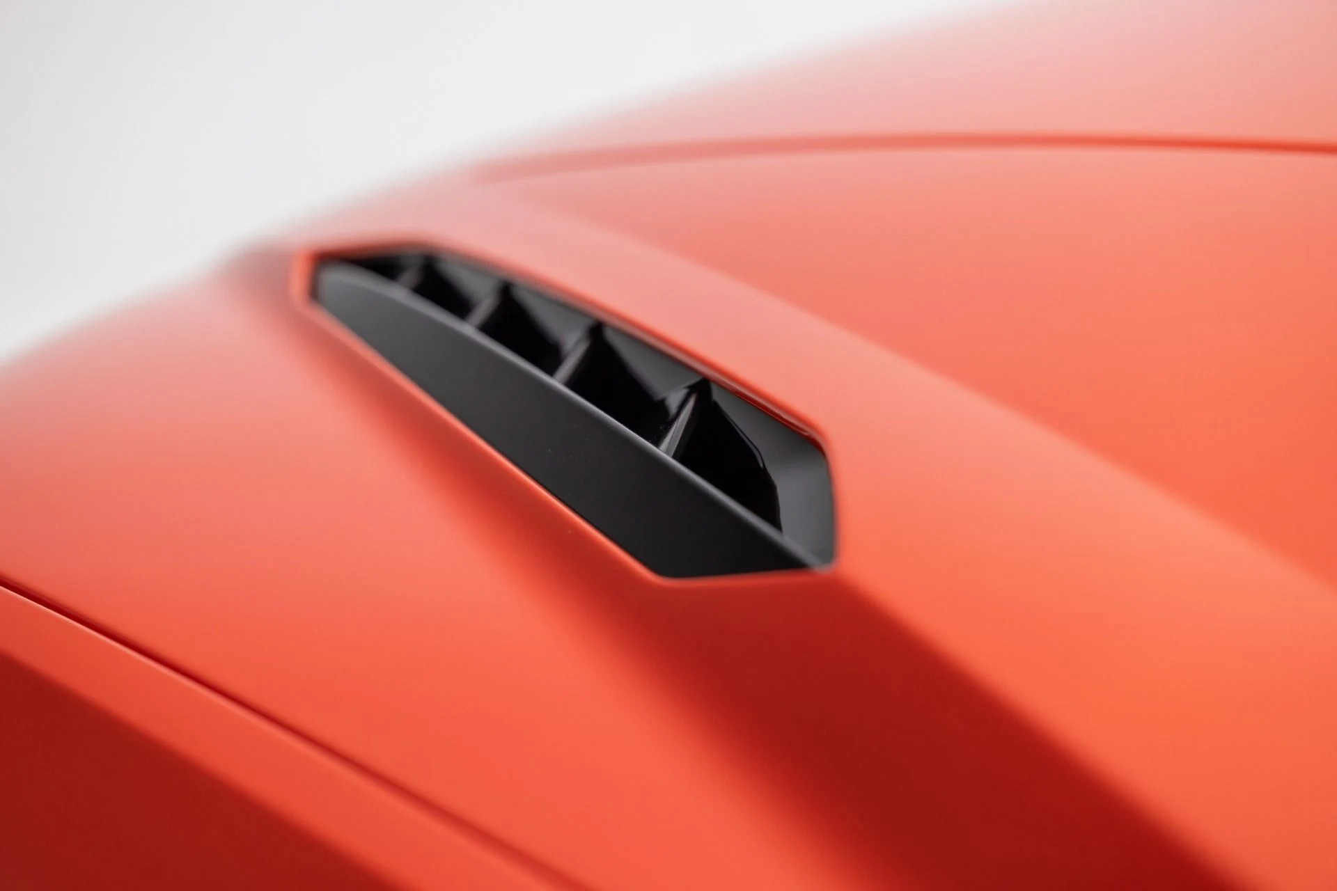 mph016_341441569_Used_2024_Lamborghini_Urus_S_1766449487_100afb0536