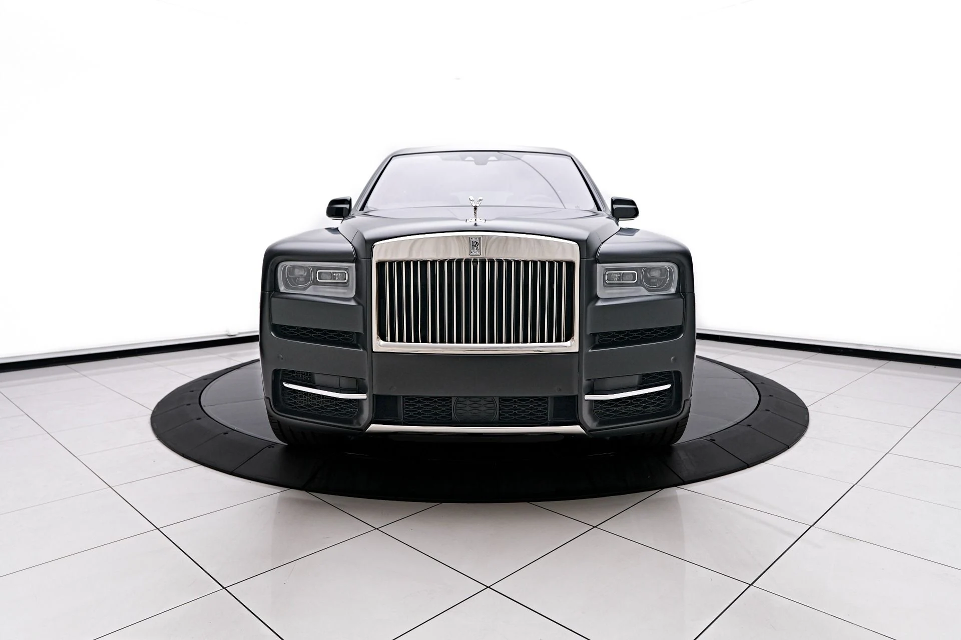 mph016_341919983_Used_2023_Rolls_Royce_Cullinan_Base_1756252202_040801cbf8