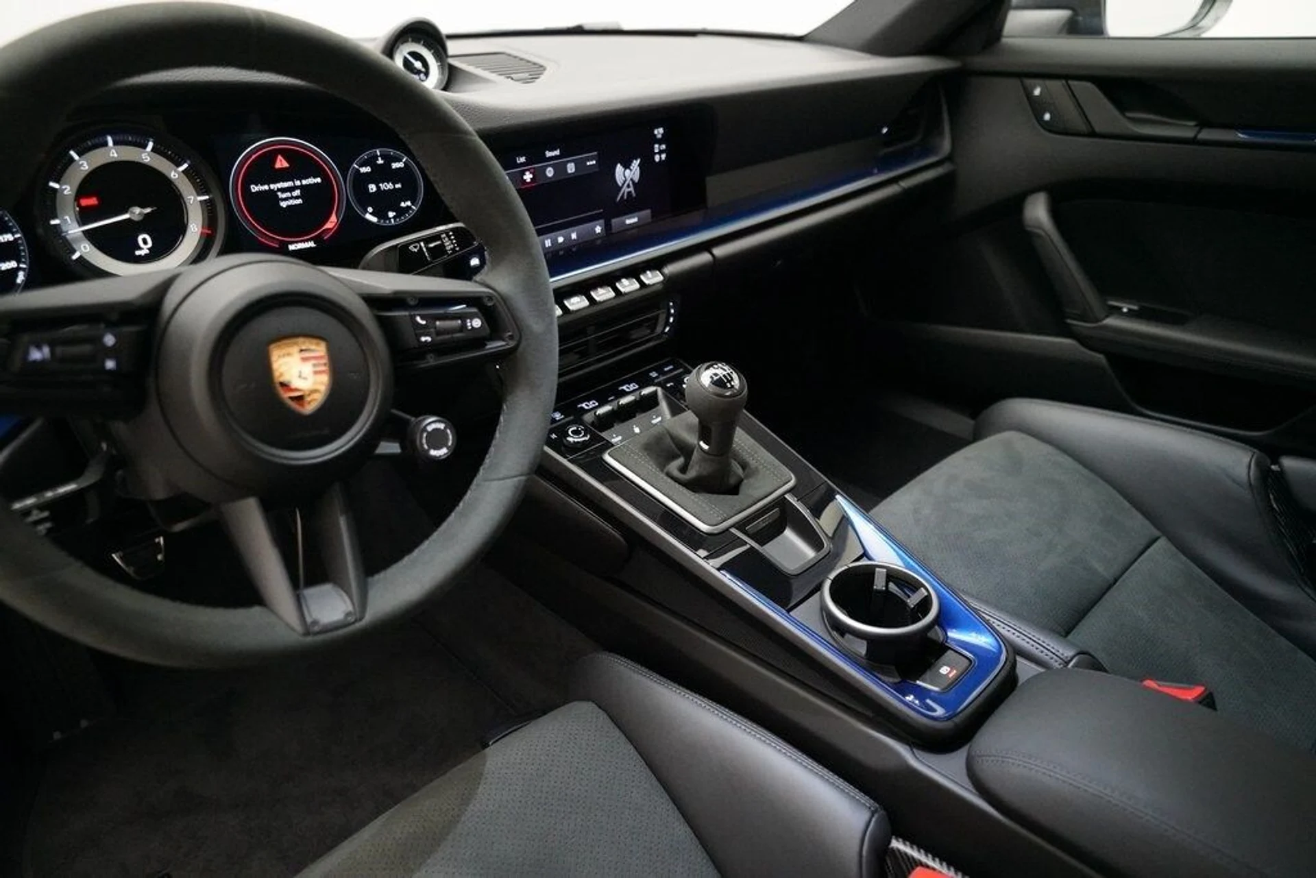 mph016_3422260141_e10a02dd2305847b702ad6e0d550fe9bx_5e9648c83a